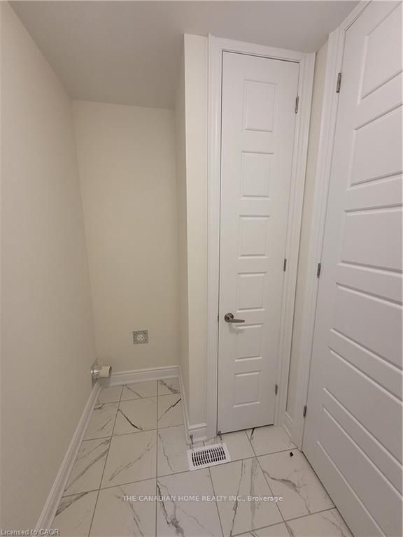 232 Wilmot Road Property Photo 5