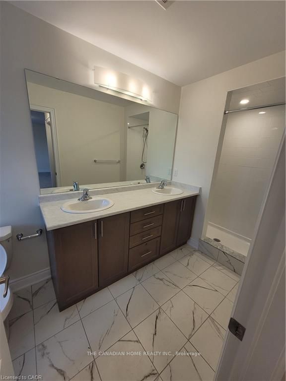 232 Wilmot Road Property Photo 21