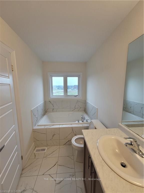 232 Wilmot Road Property Photo 22
