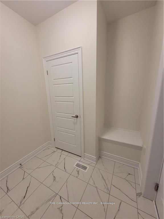 232 Wilmot Road Property Photo 25