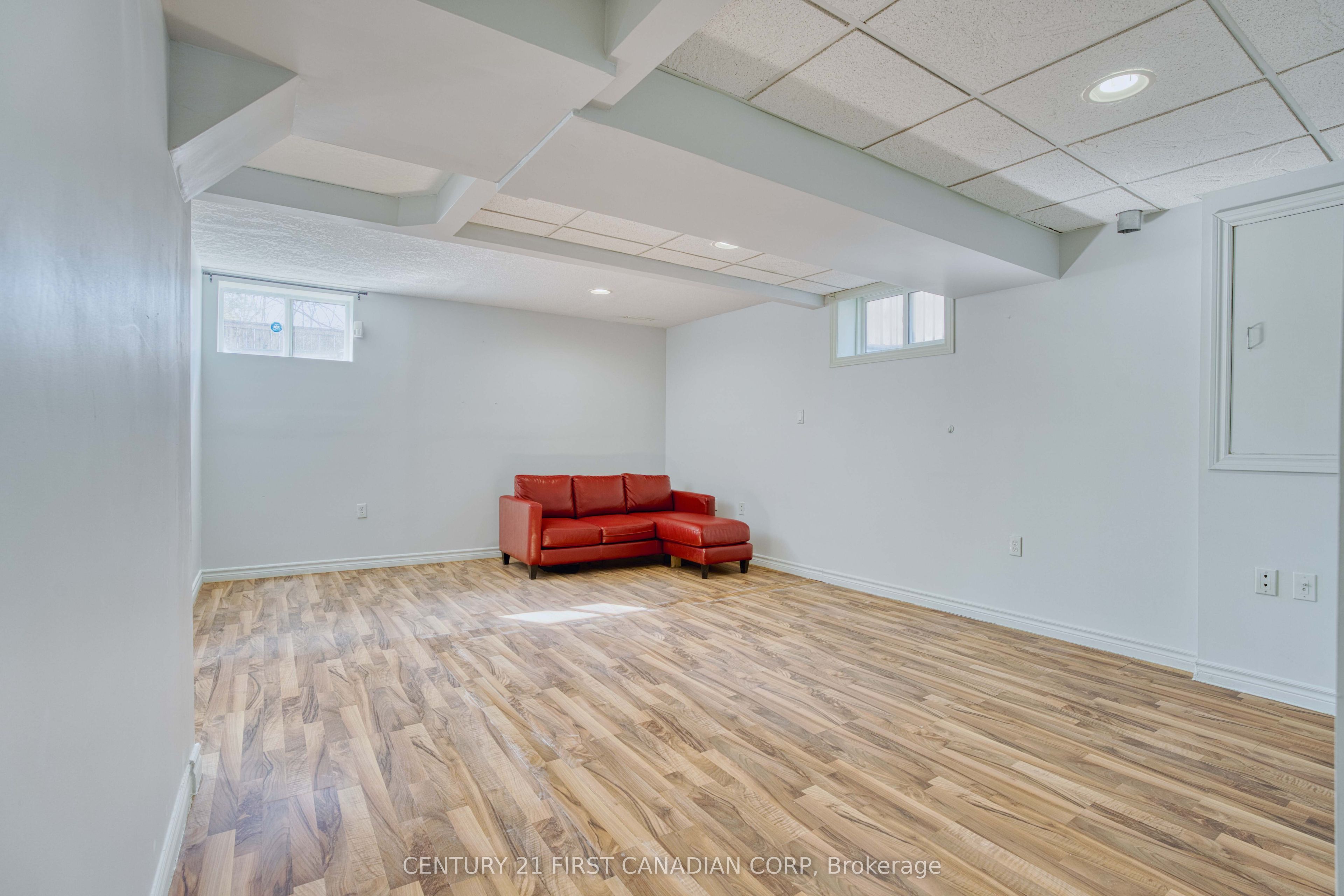 89 Mctaggart Court Property Photo 33