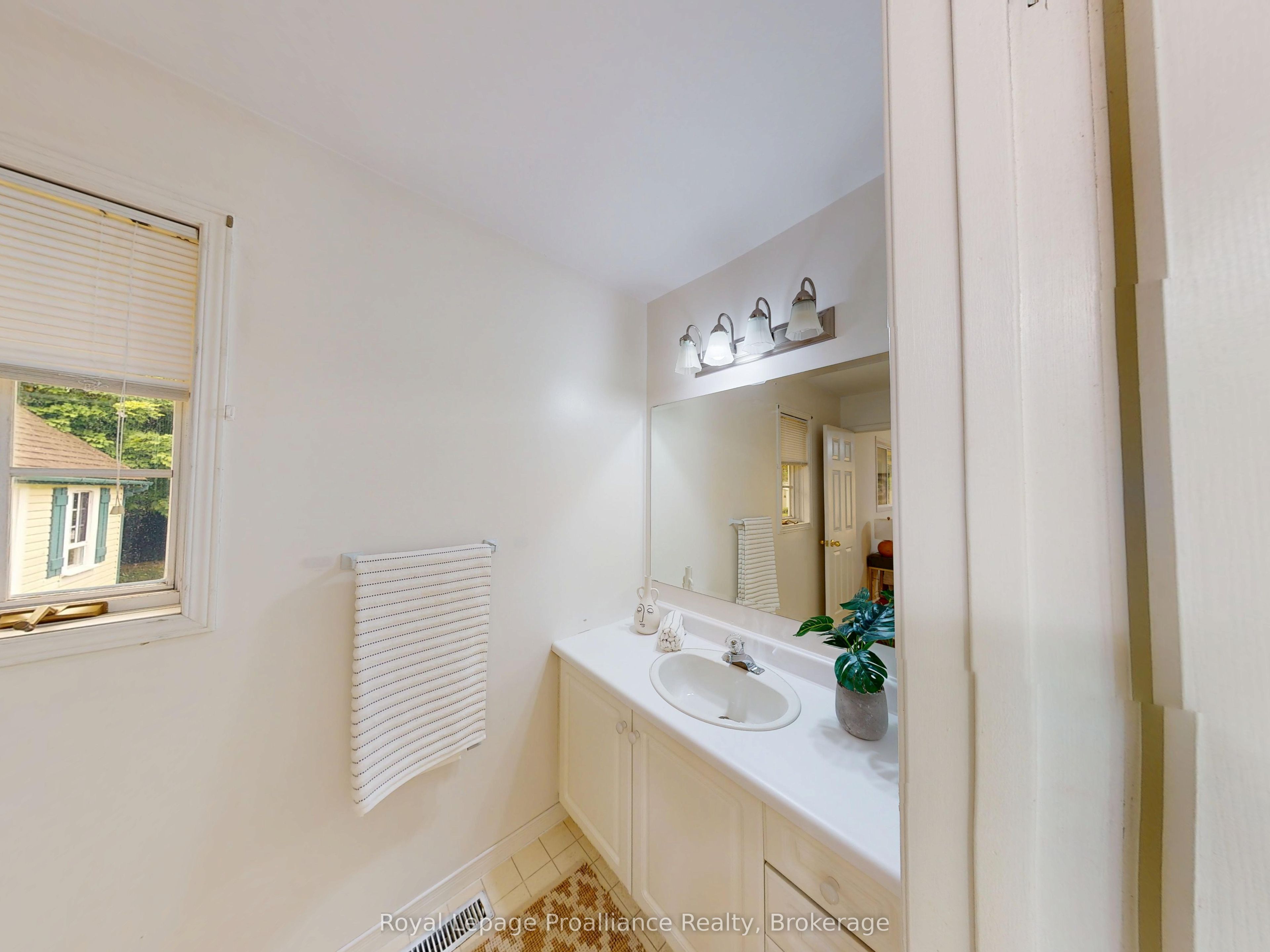 88 Westwind Crescent Property Photo 13