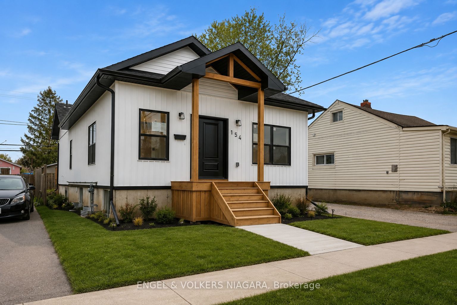 154 Roosevelt Avenue Property Photo 1