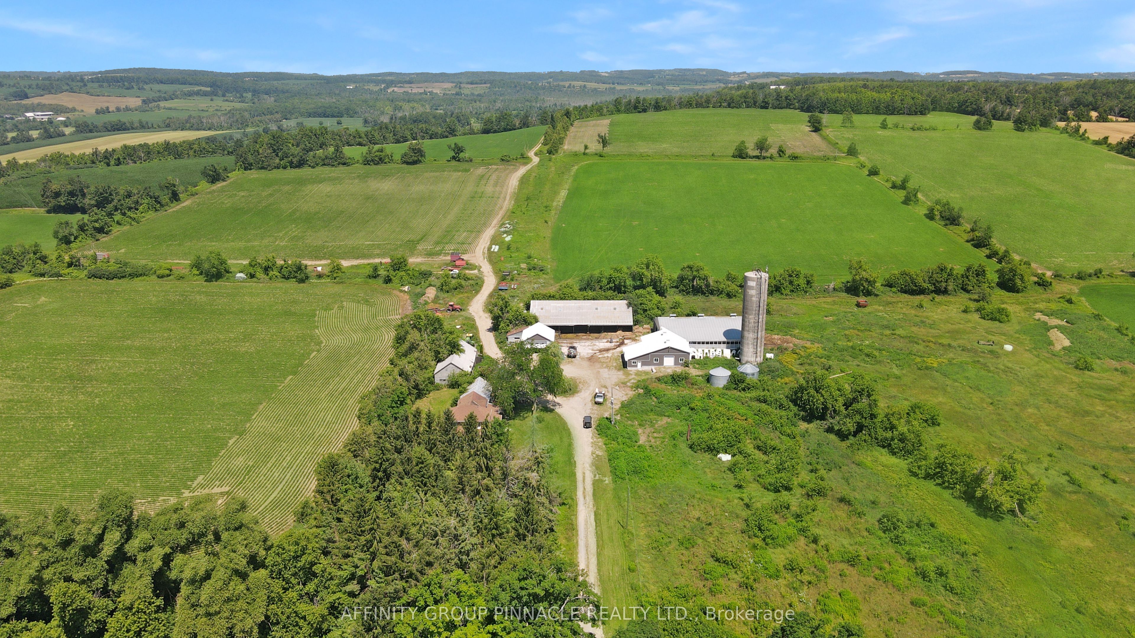 720 Morton Line Property Photo 2