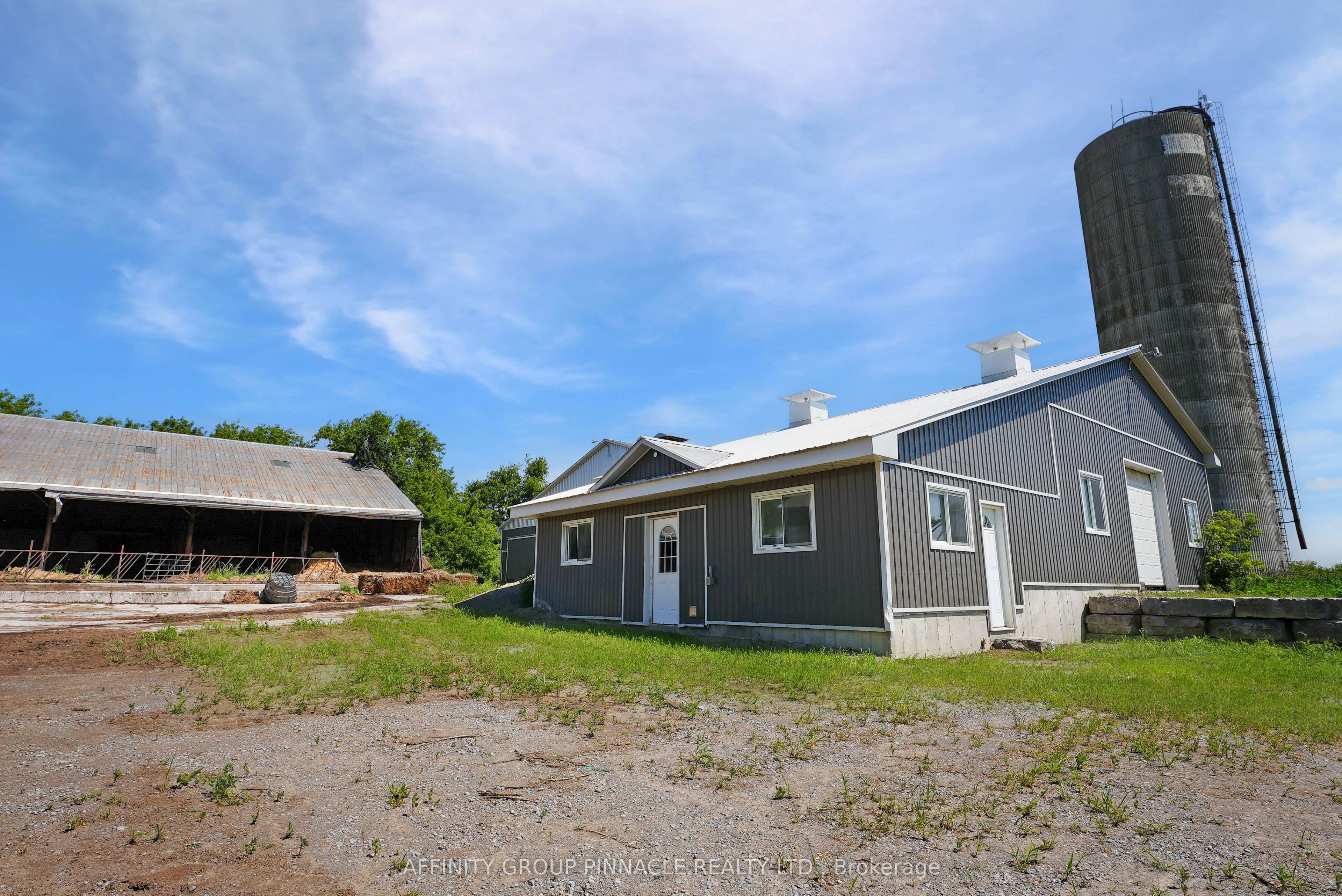 720 Morton Line Property Photo 11