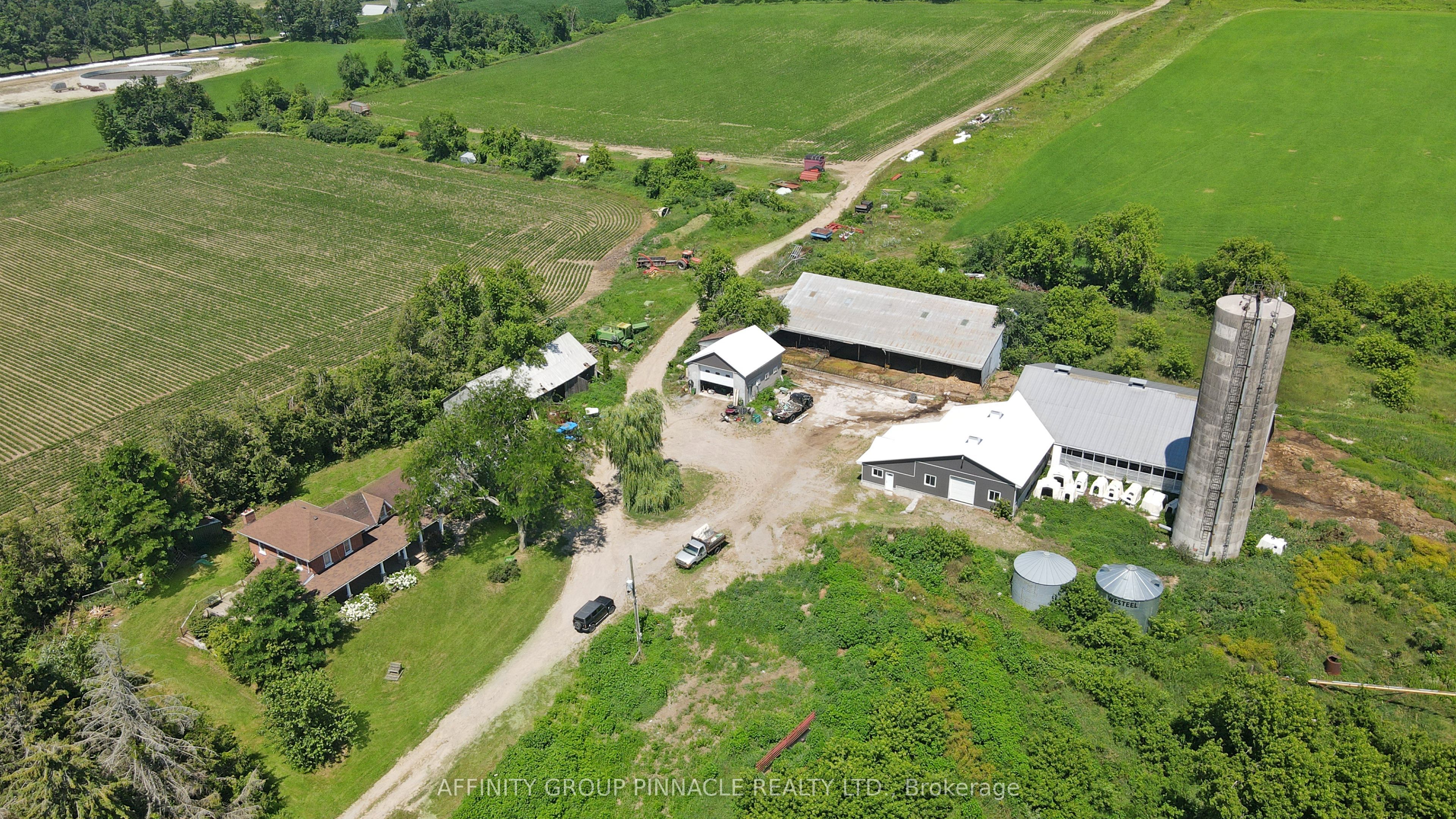 720 Morton Line Property Photo 35
