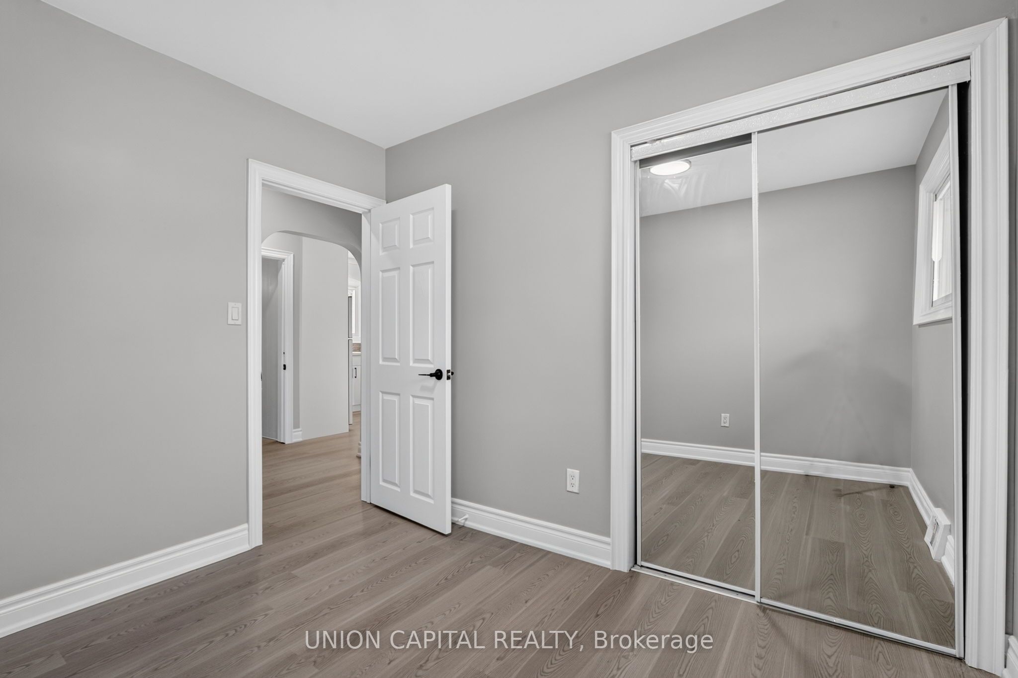 30 Collier Road N Property Photo 19