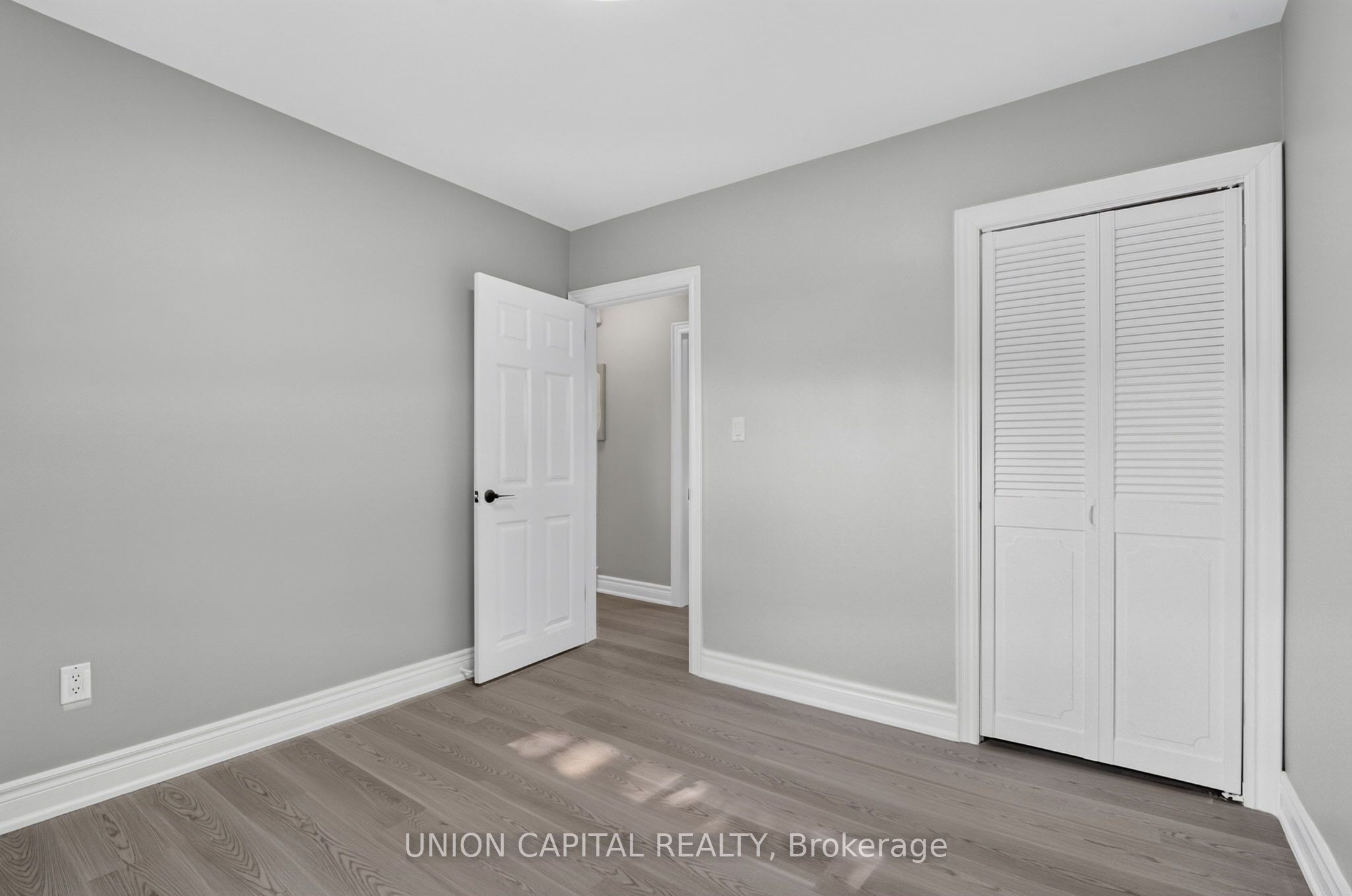30 Collier Road N Property Photo 24