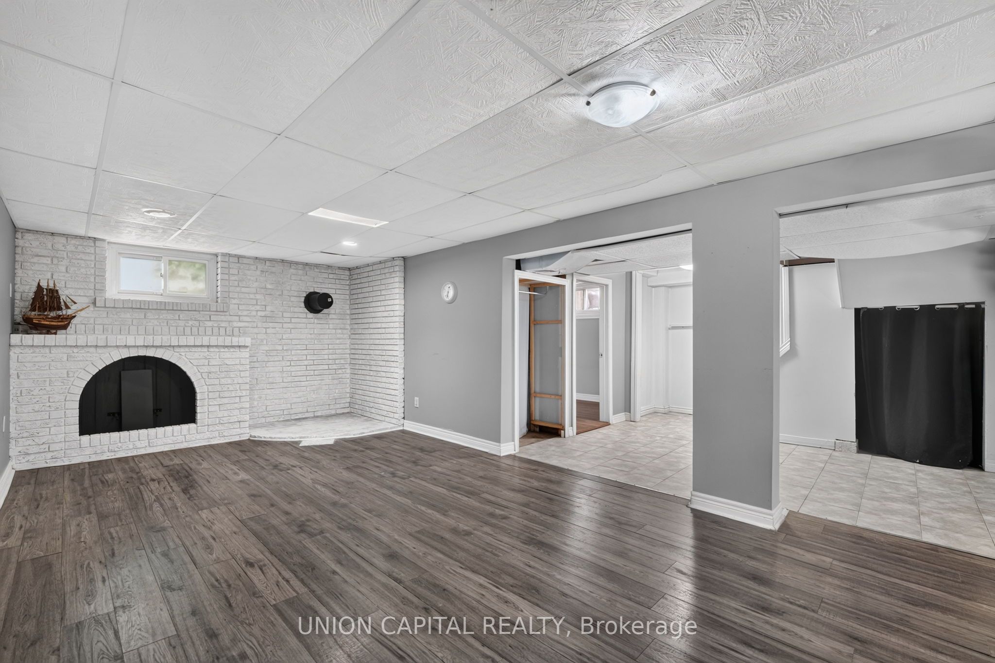 30 Collier Road N Property Photo 28