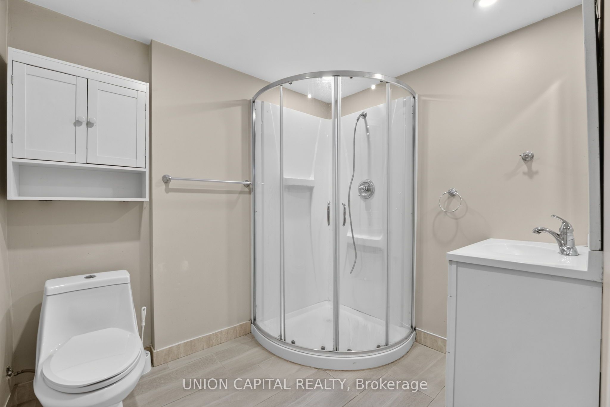 30 Collier Road N Property Photo 37