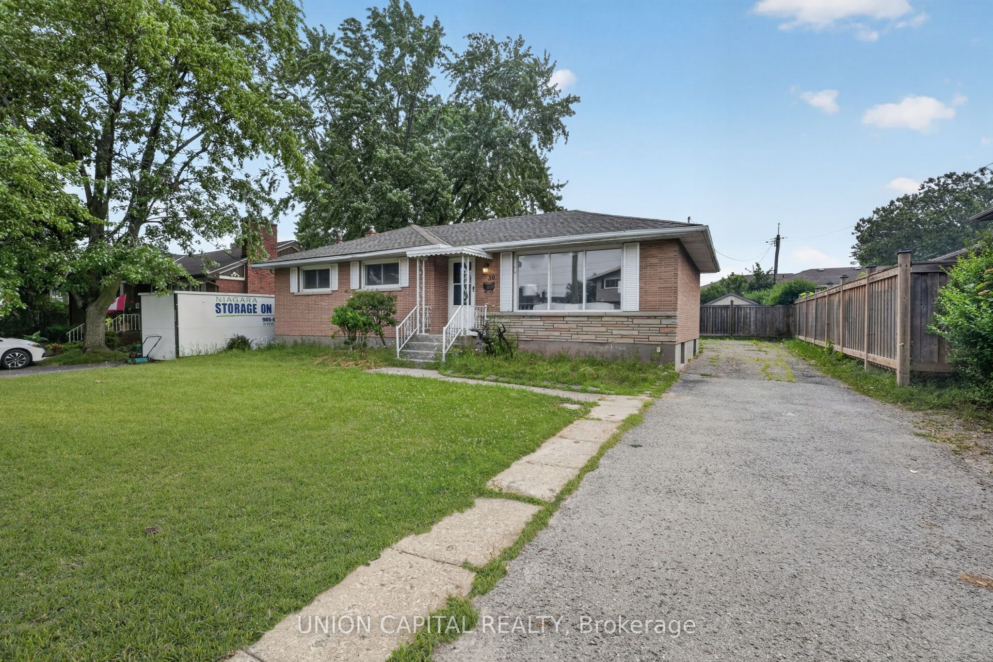 30 Collier Road N Property Photo 47