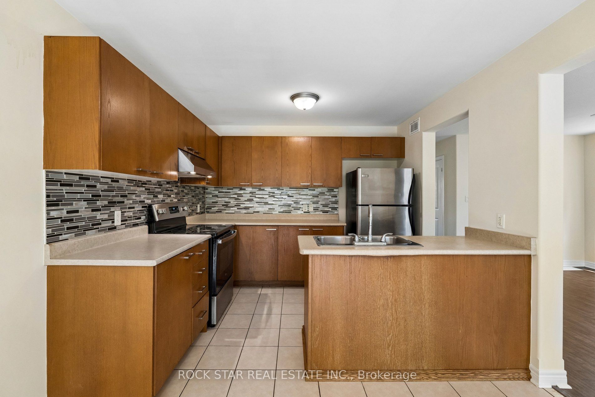 36 Chicory Crescent Property Photo 5