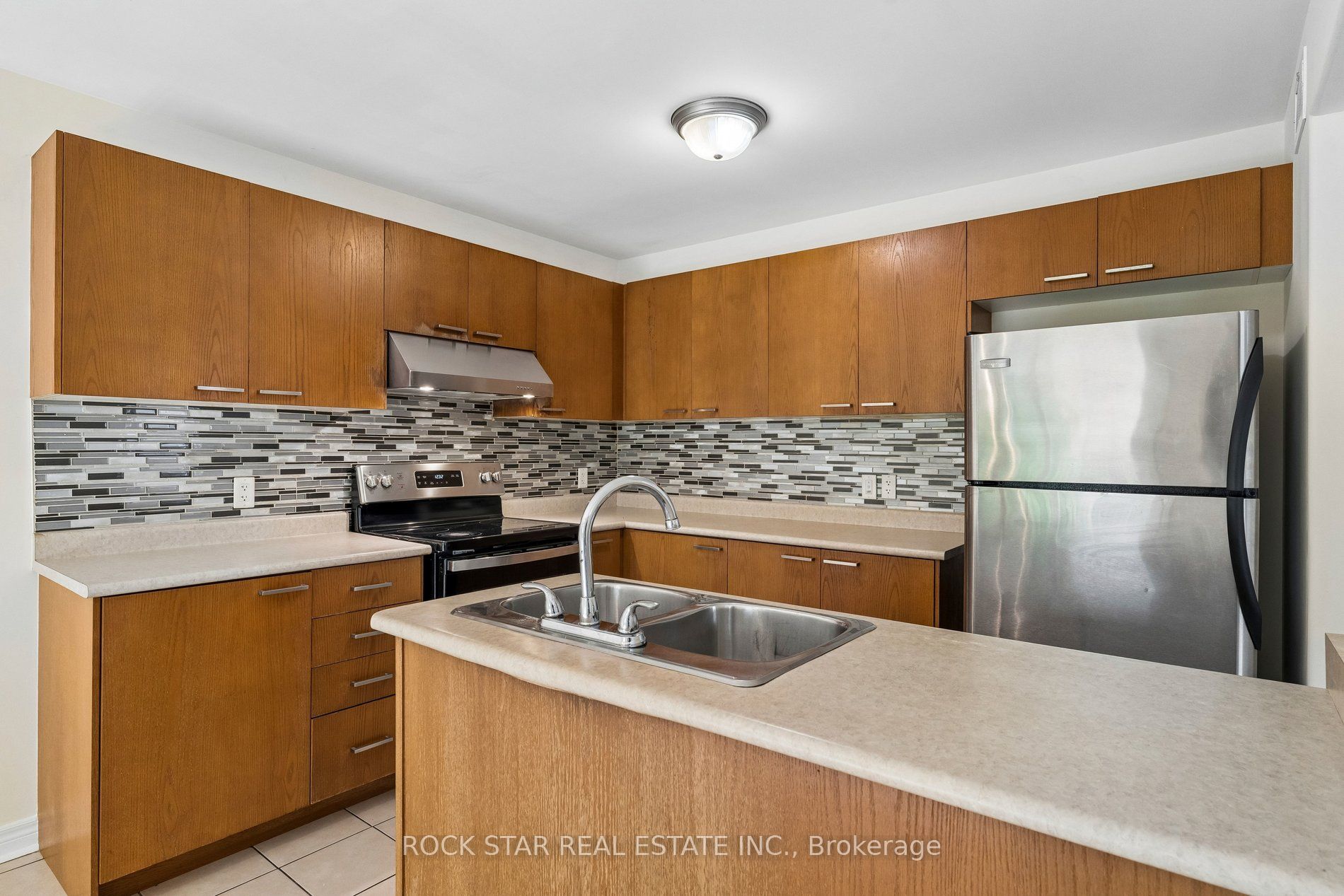 36 Chicory Crescent Property Photo 6