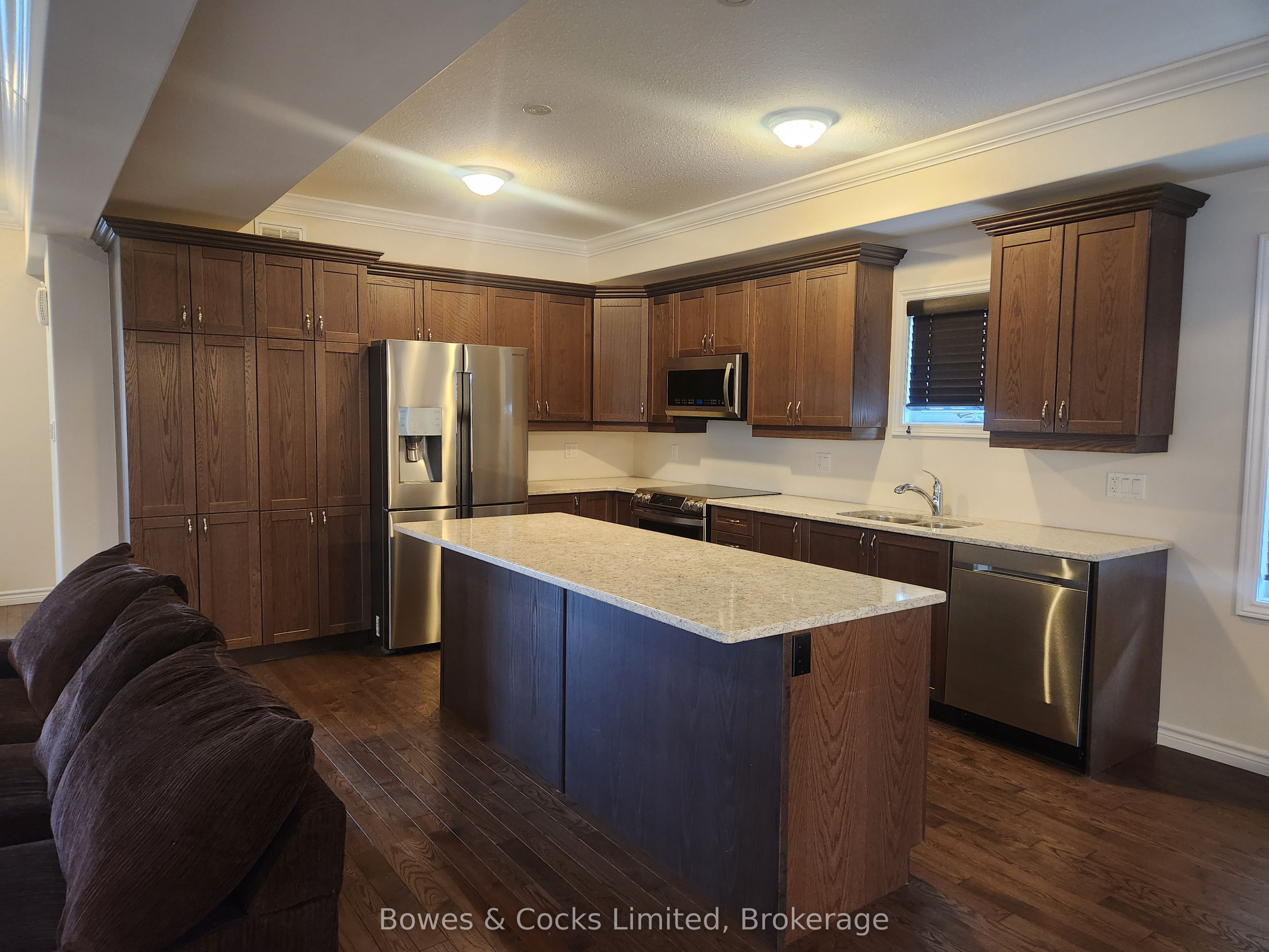 716 Sawmill Road Property Photo 3
