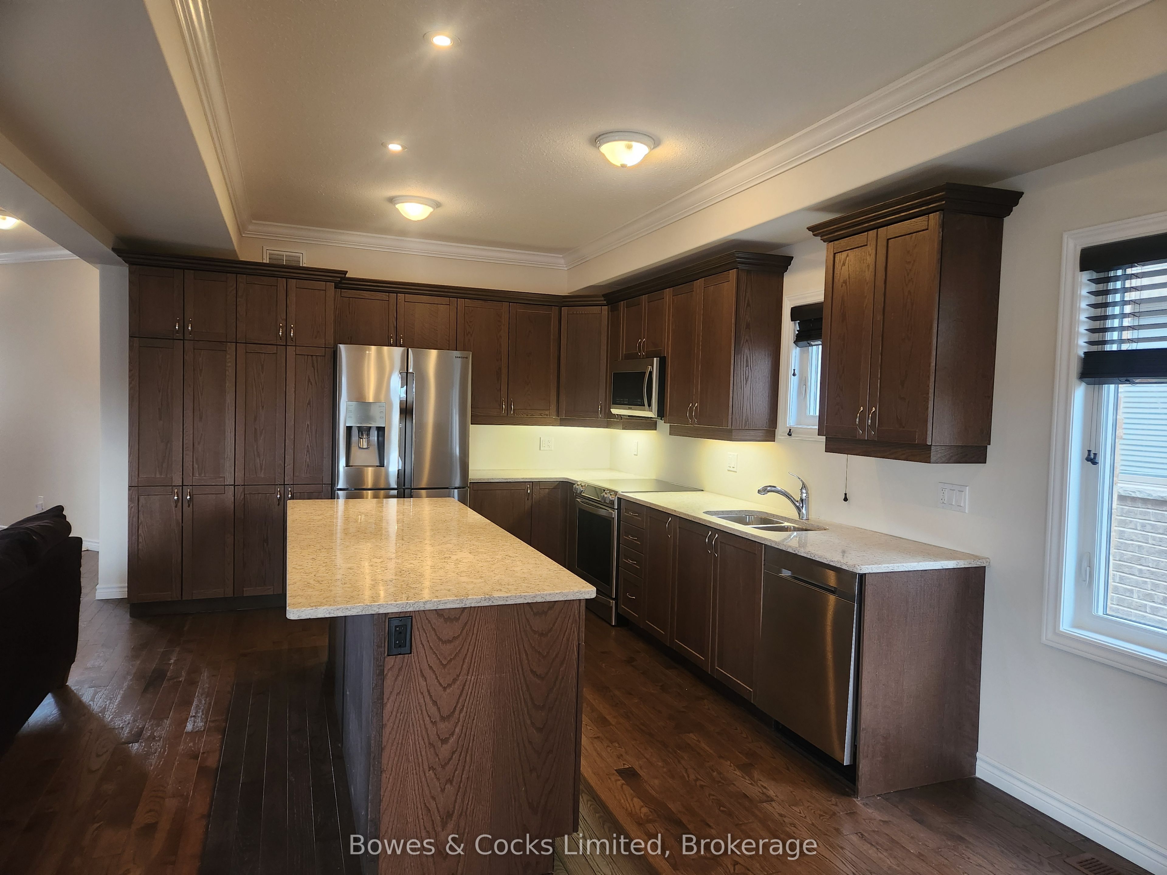 716 Sawmill Road Property Photo 5