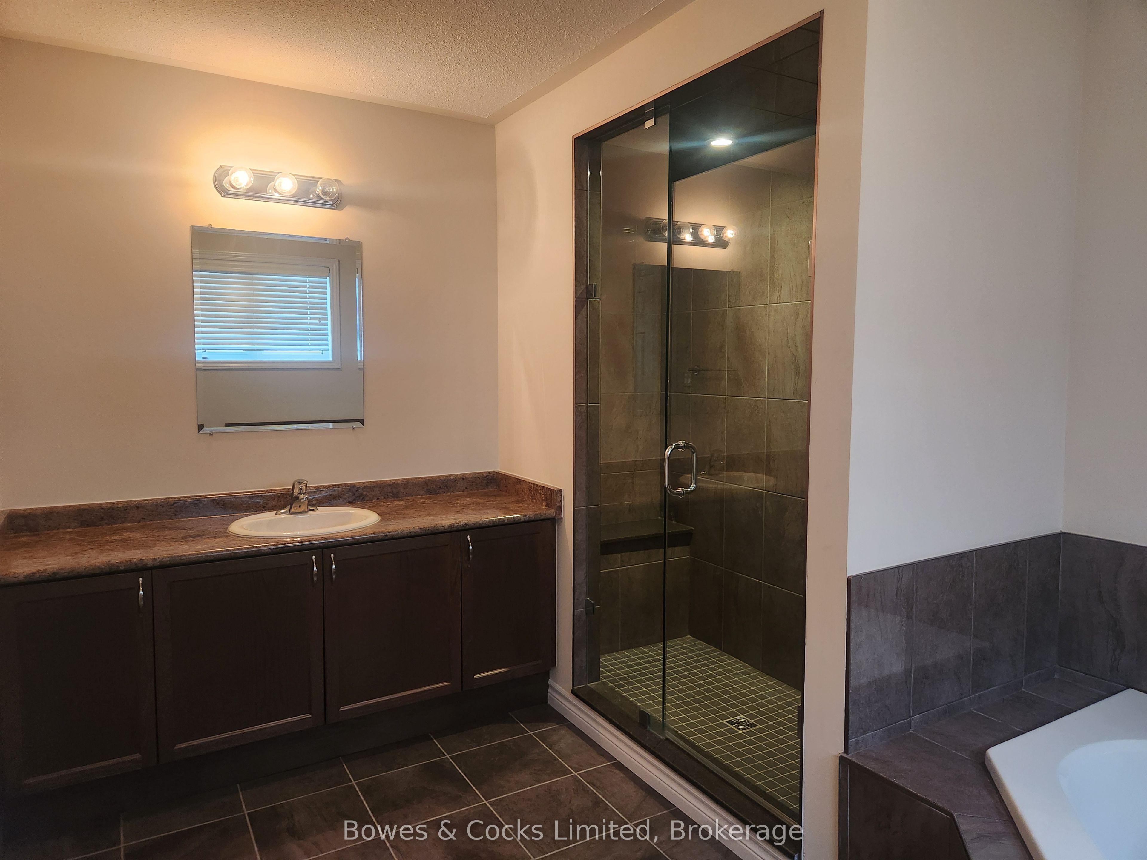 716 Sawmill Road Property Photo 10