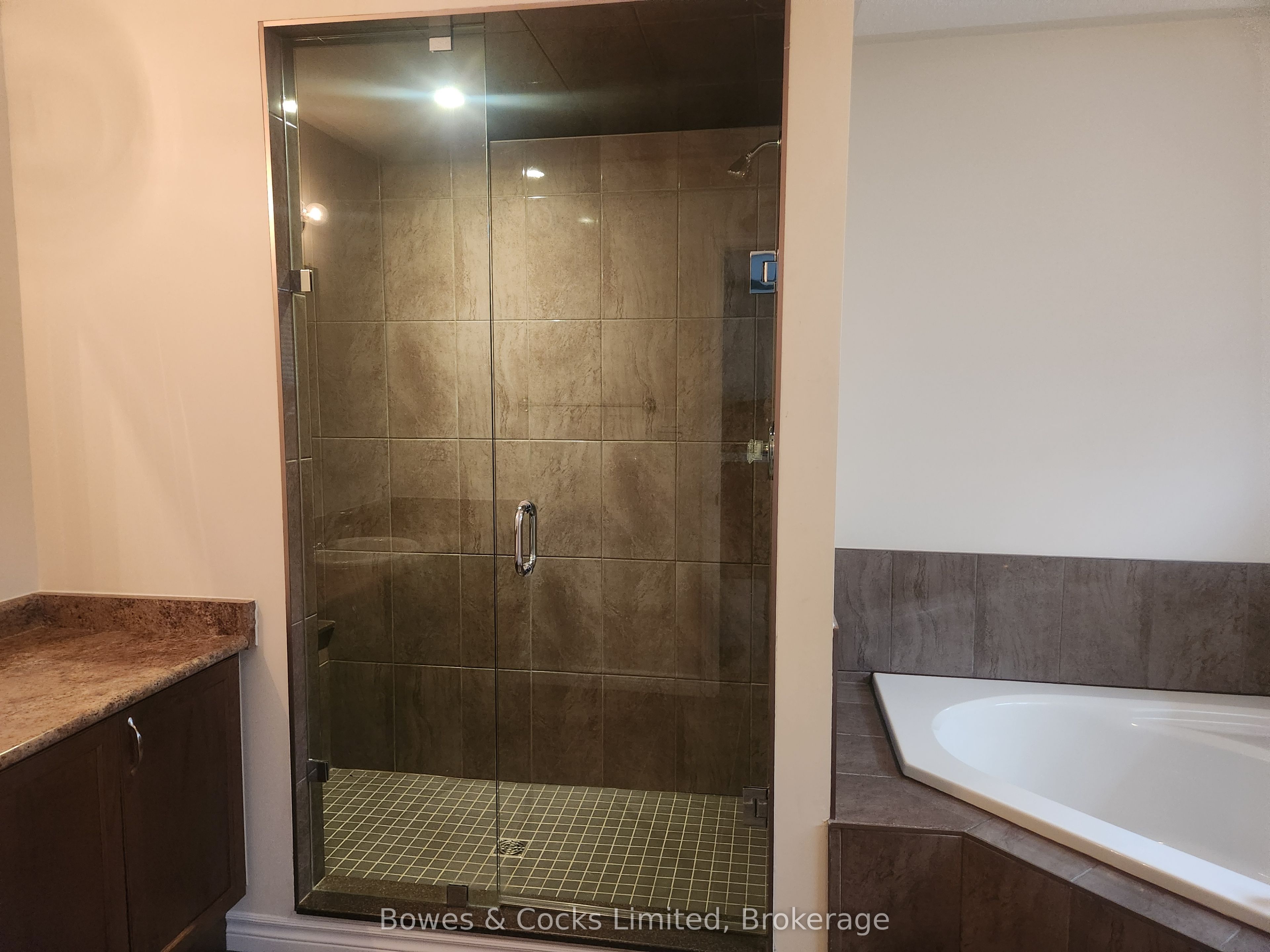 716 Sawmill Road Property Photo 12
