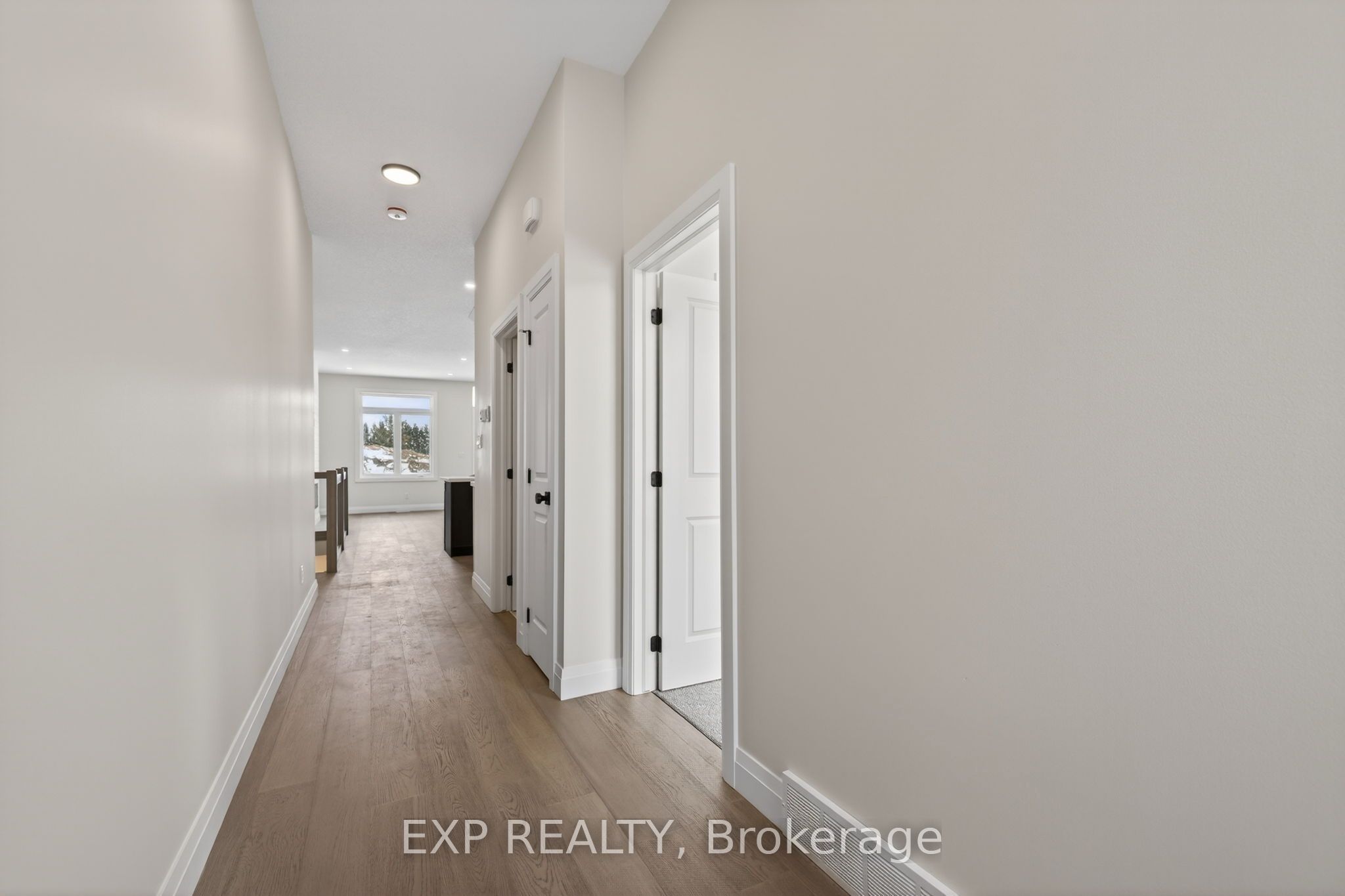 24 Dearing Drive Property Photo 6