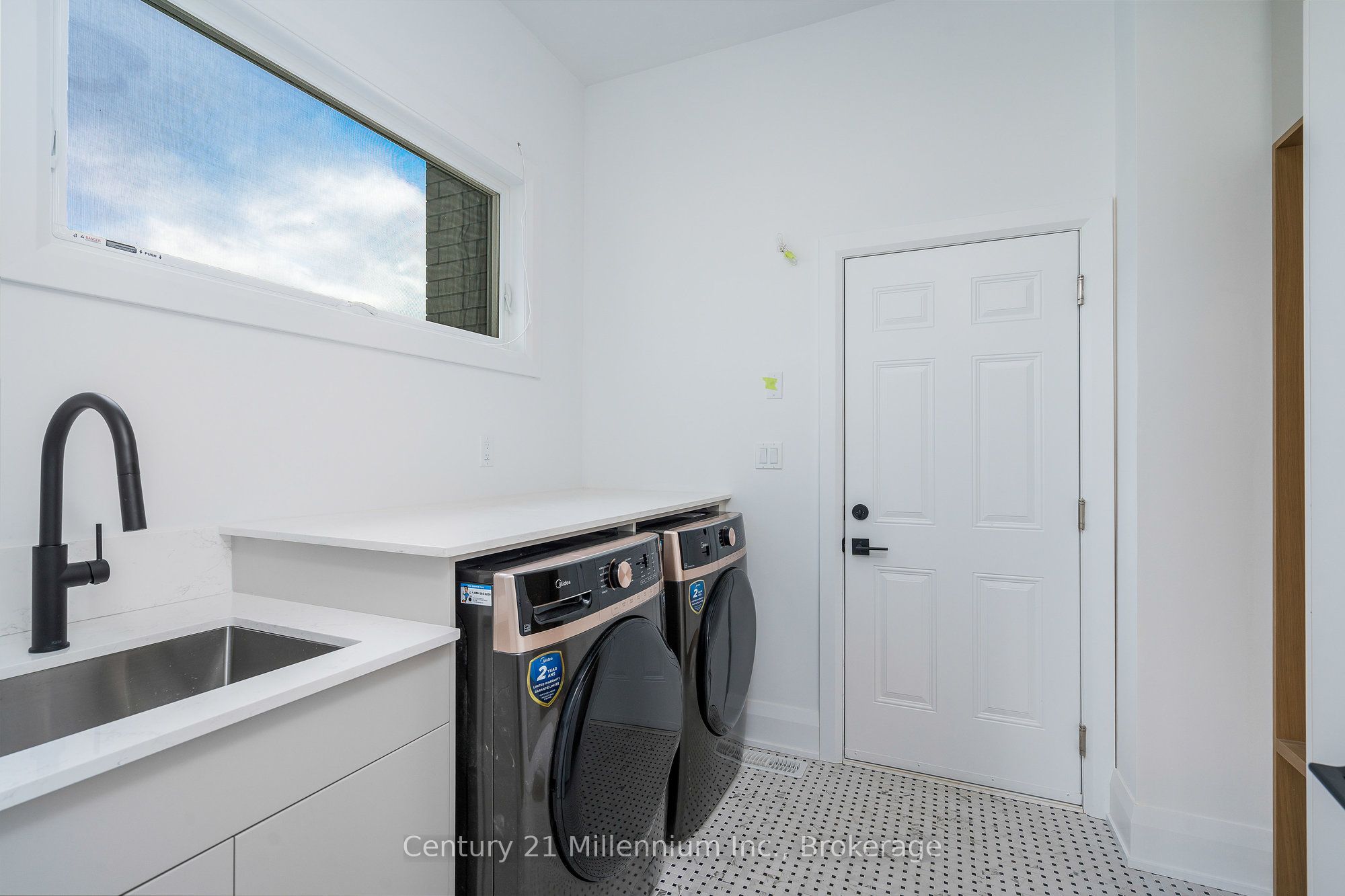 176 West Ridge Drive Property Photo 23