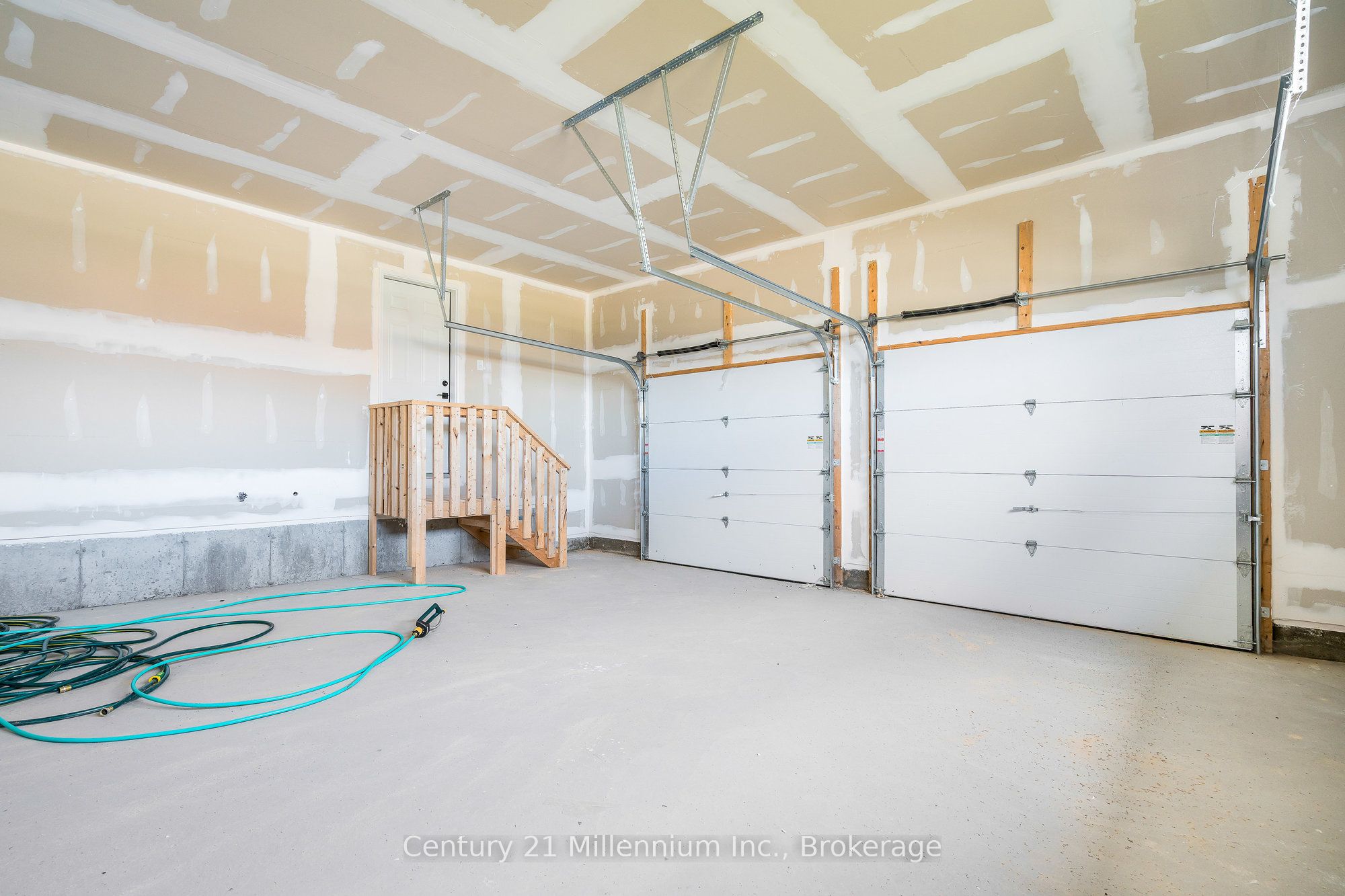176 West Ridge Drive Property Photo 40