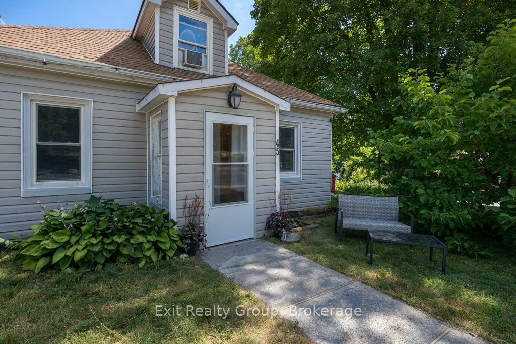 45 Mcclellan Street Property Photo 4