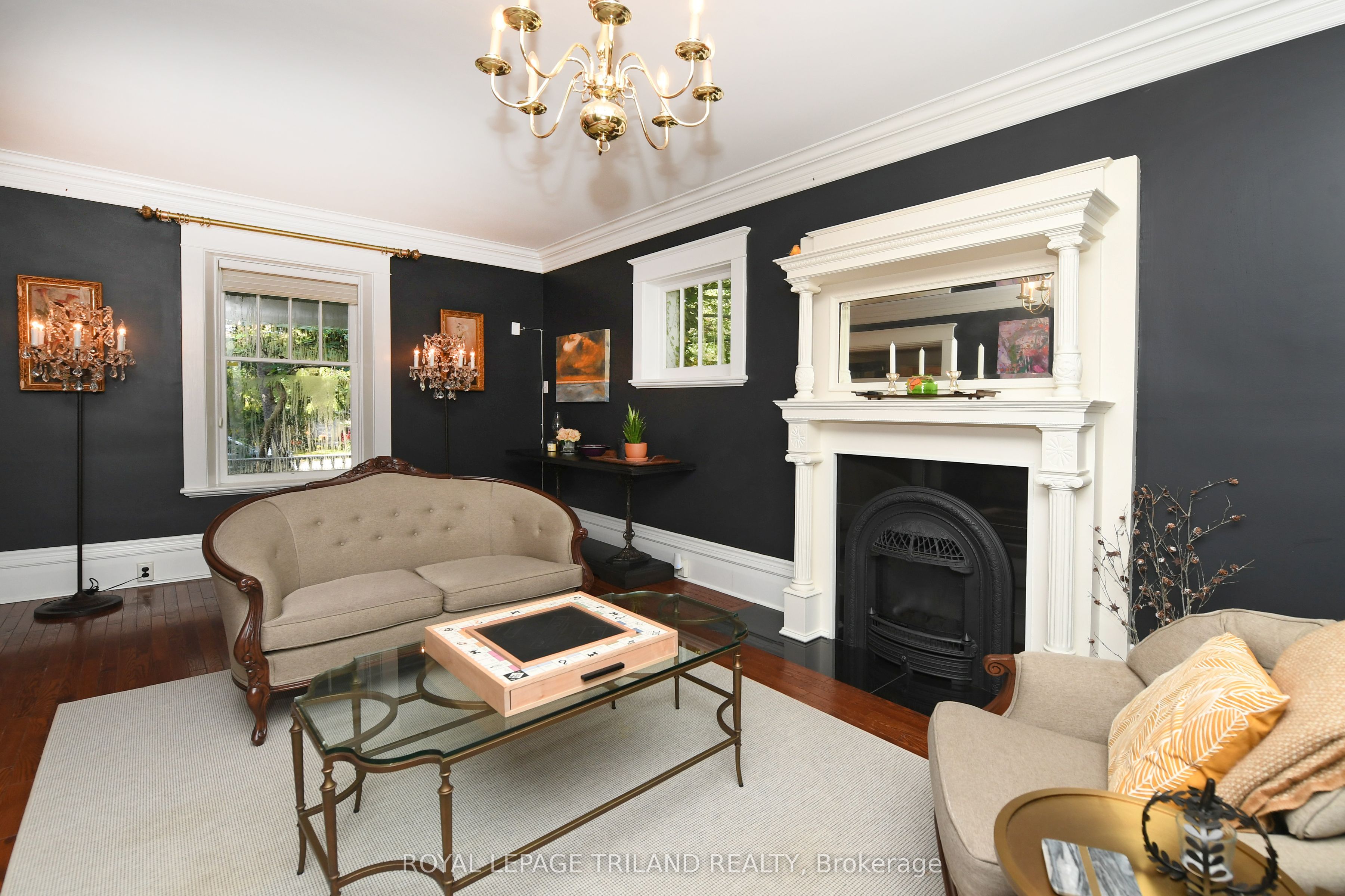 12 Victoria Street Property Photo 5