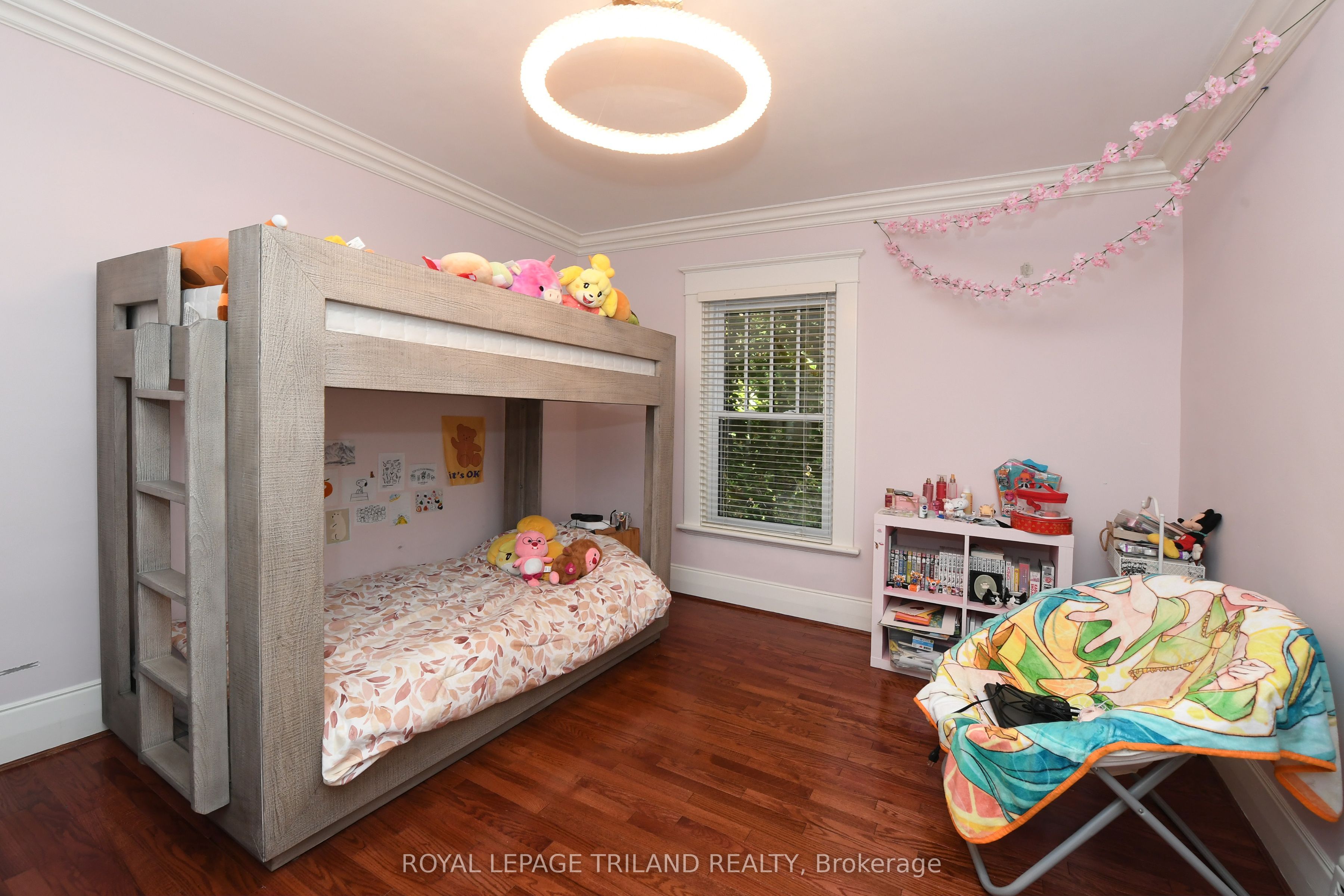 12 Victoria Street Property Photo 19