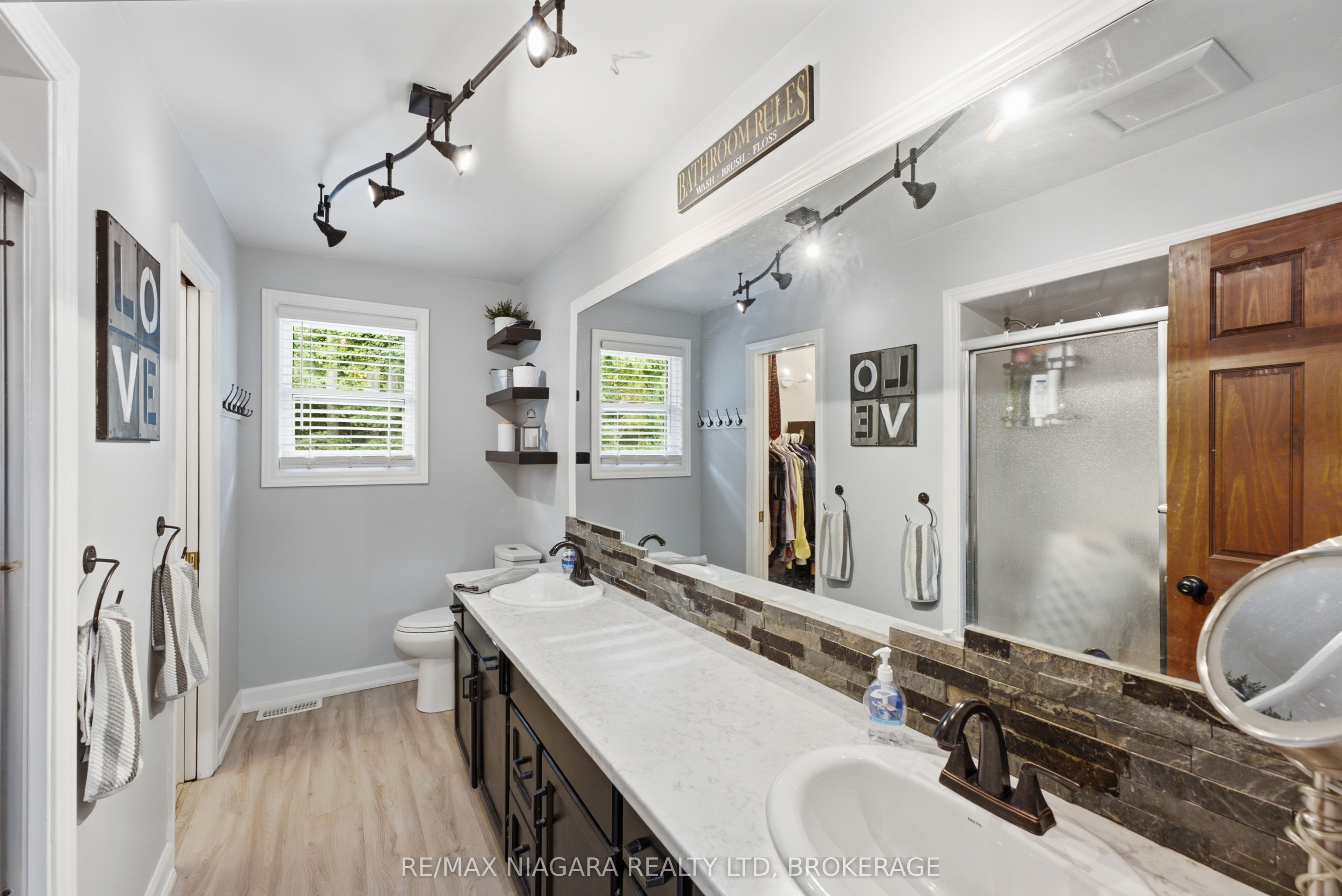 9 Beechnut Court Property Photo 21