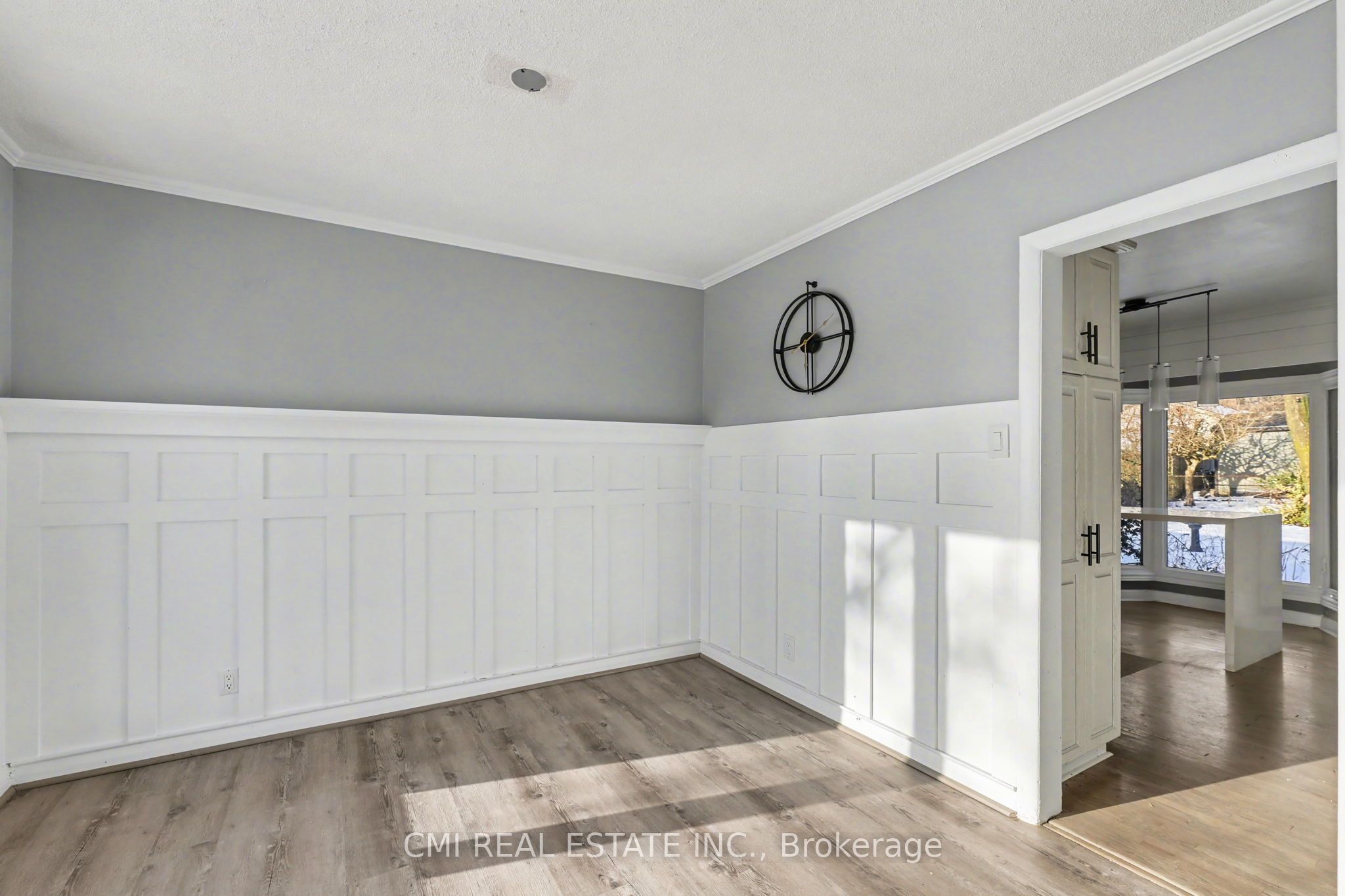 645 Riverside Drive Property Photo 7