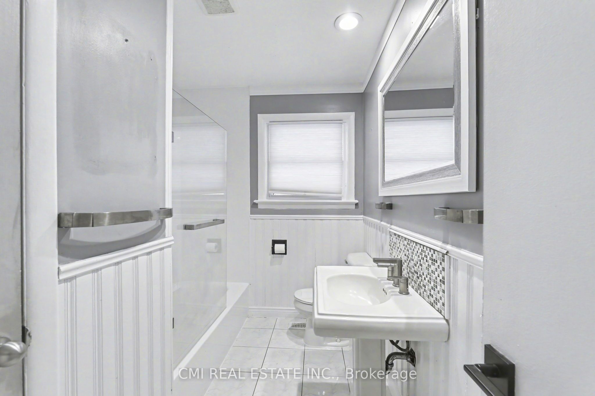 645 Riverside Drive Property Photo 23