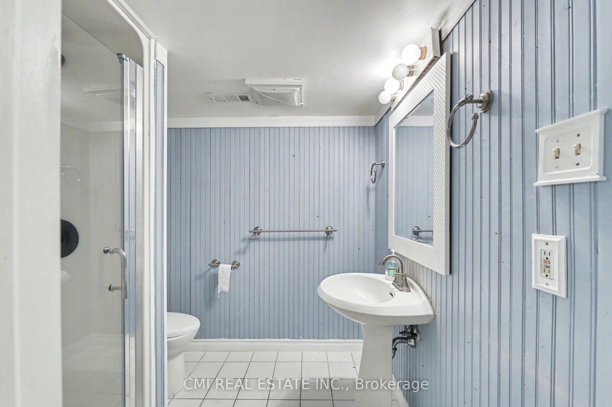 645 Riverside Drive Property Photo 30