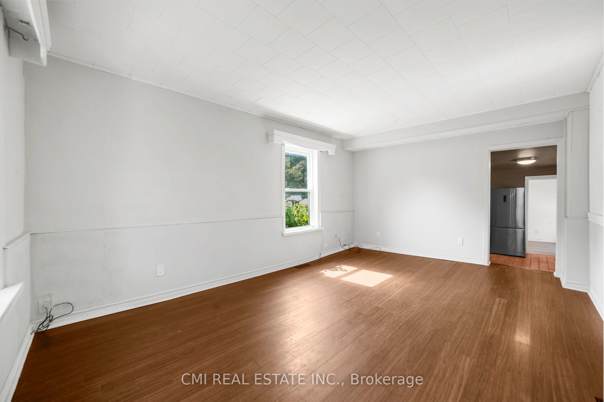 120 Second Avenue E Property Photo 8