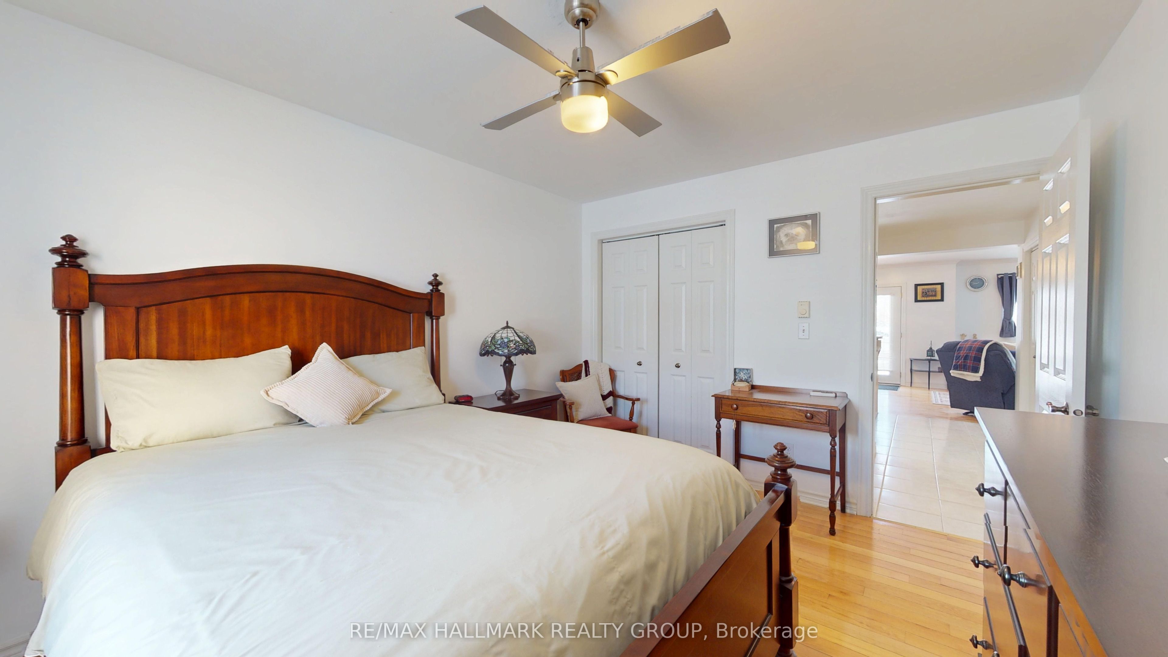 237 Oak Street W 1102 Property Photo 19