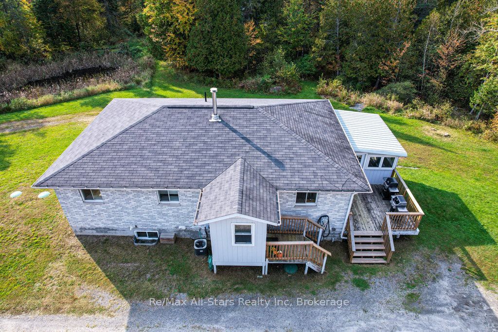 410 Etwell Road Property Photo 7