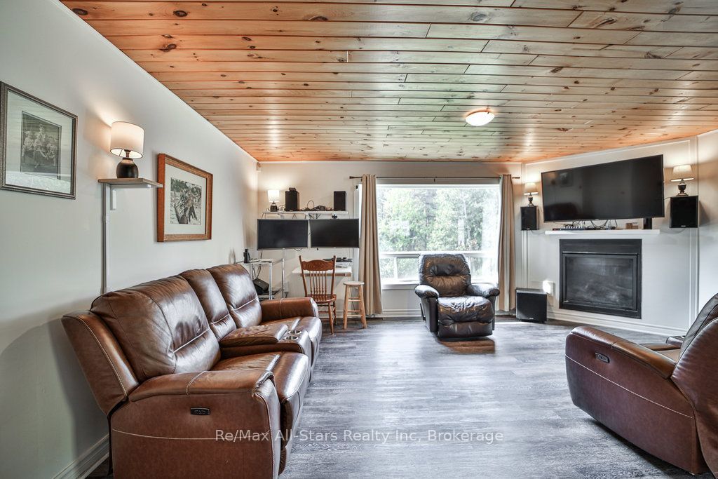 410 Etwell Road Property Photo 10