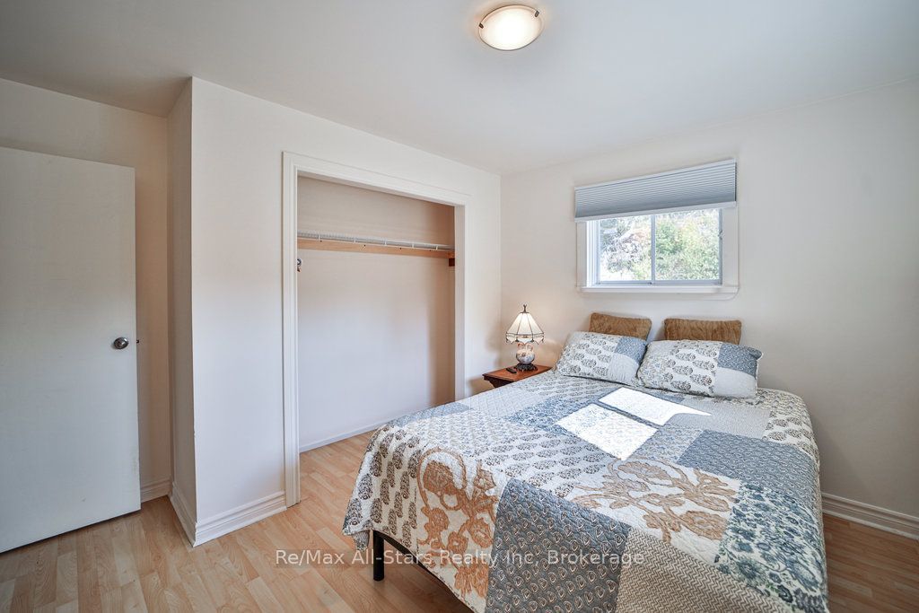 410 Etwell Road Property Photo 15