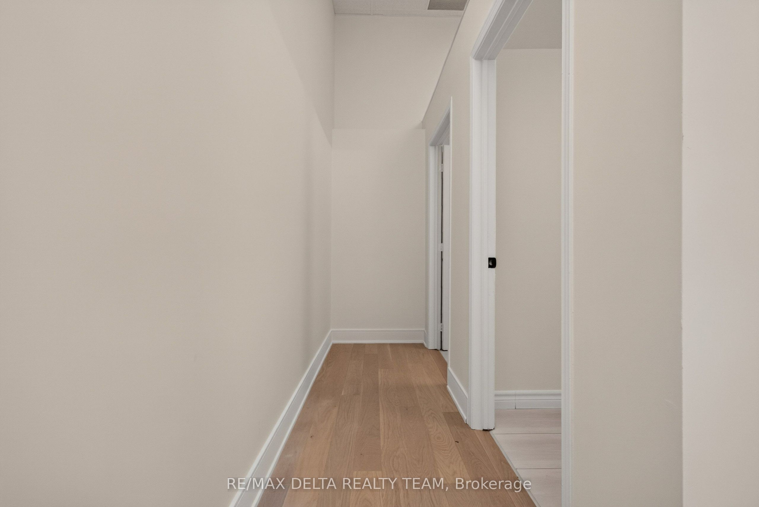 27 Bridge Street Property Photo 18