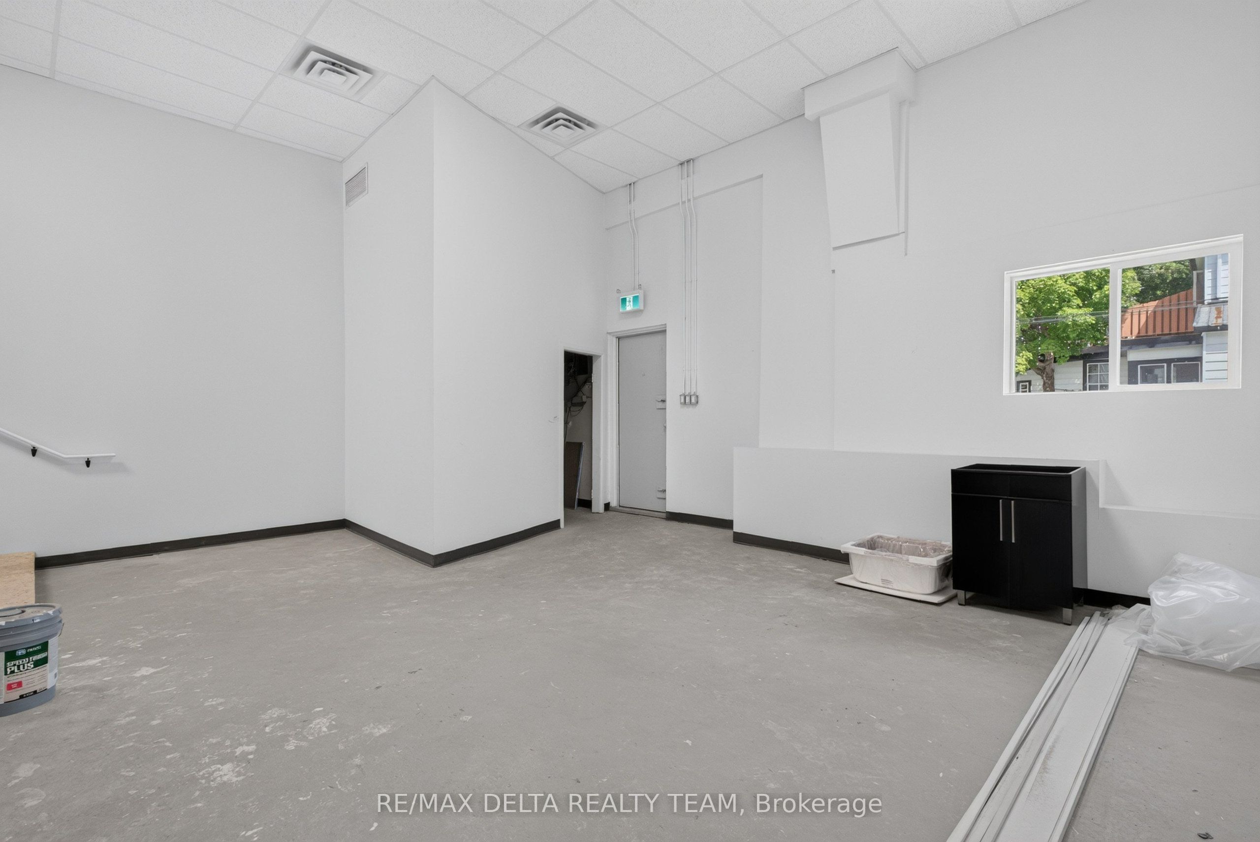 27 Bridge Street Property Photo 22