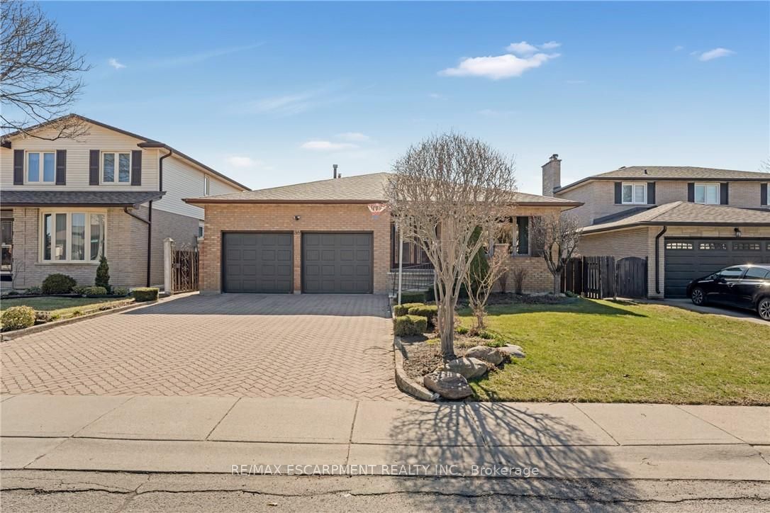 36 Skylark Drive Property Photo 1