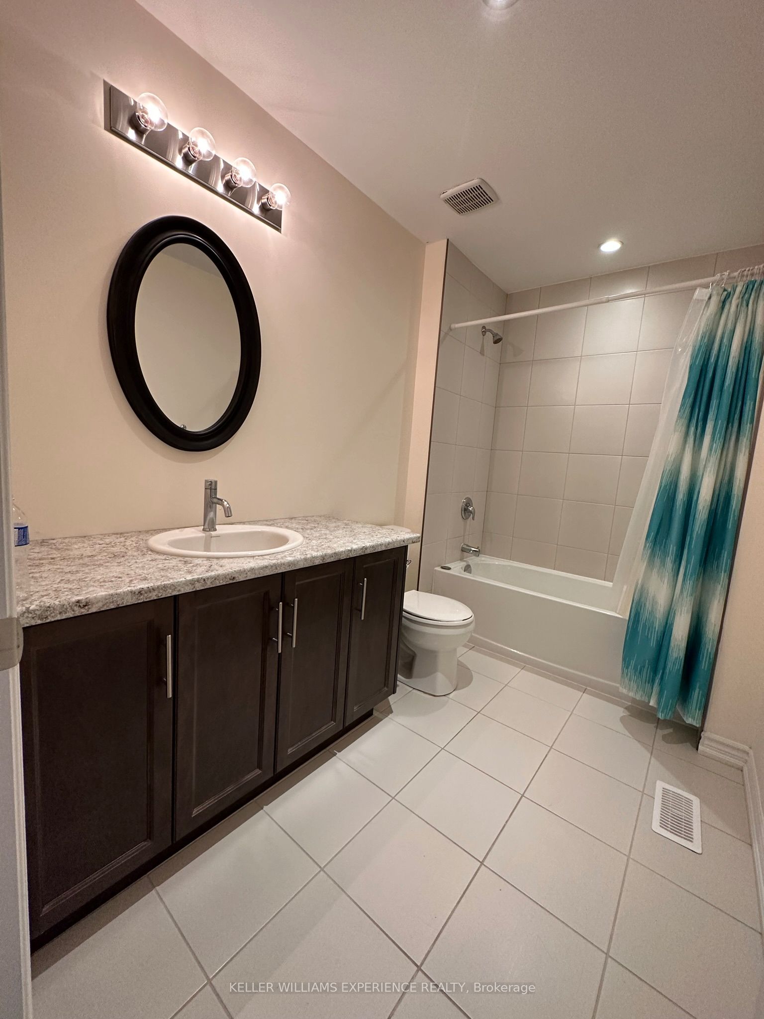 121 Rosie Street Property Photo 26