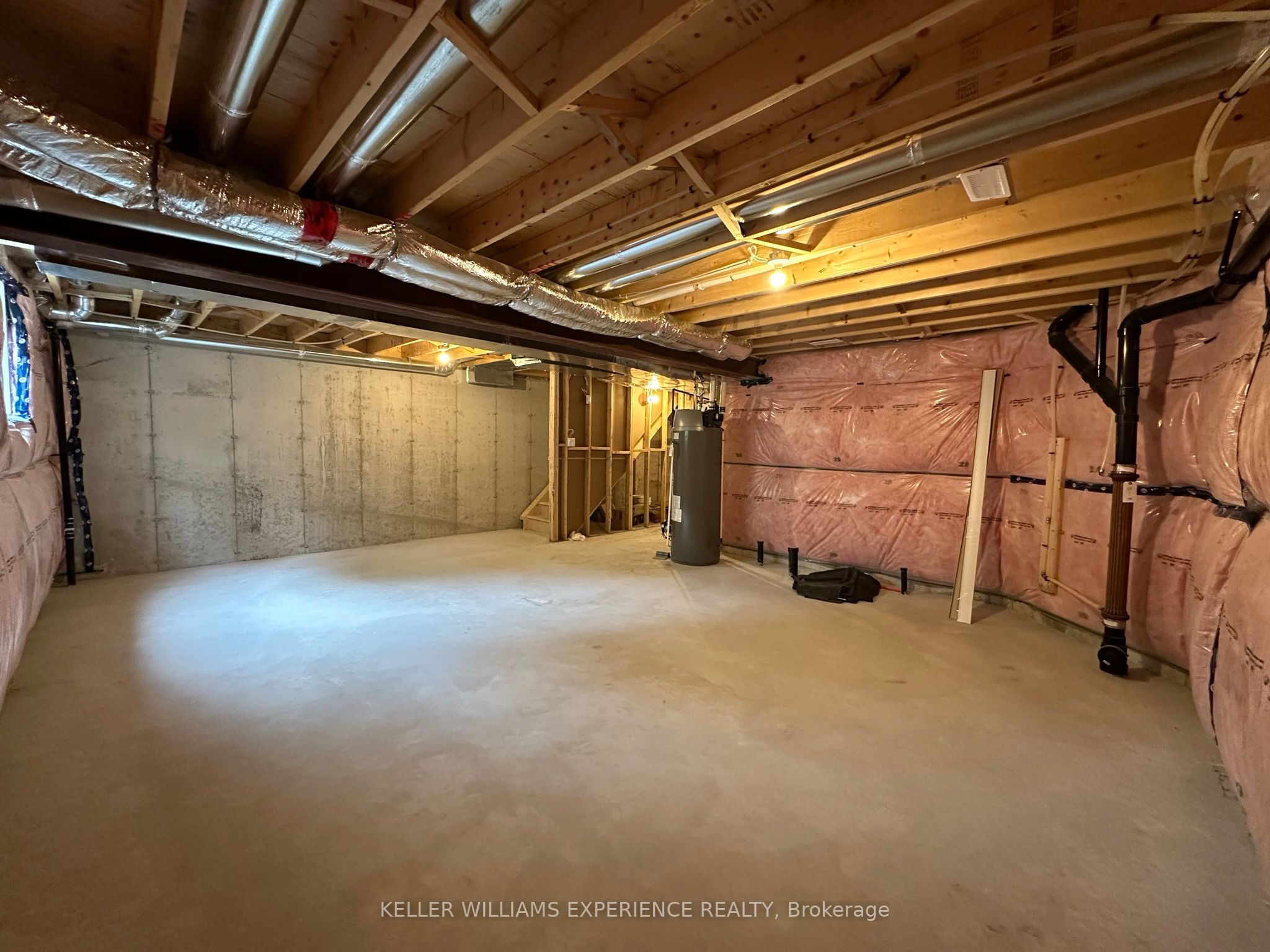 121 Rosie Street Property Photo 28