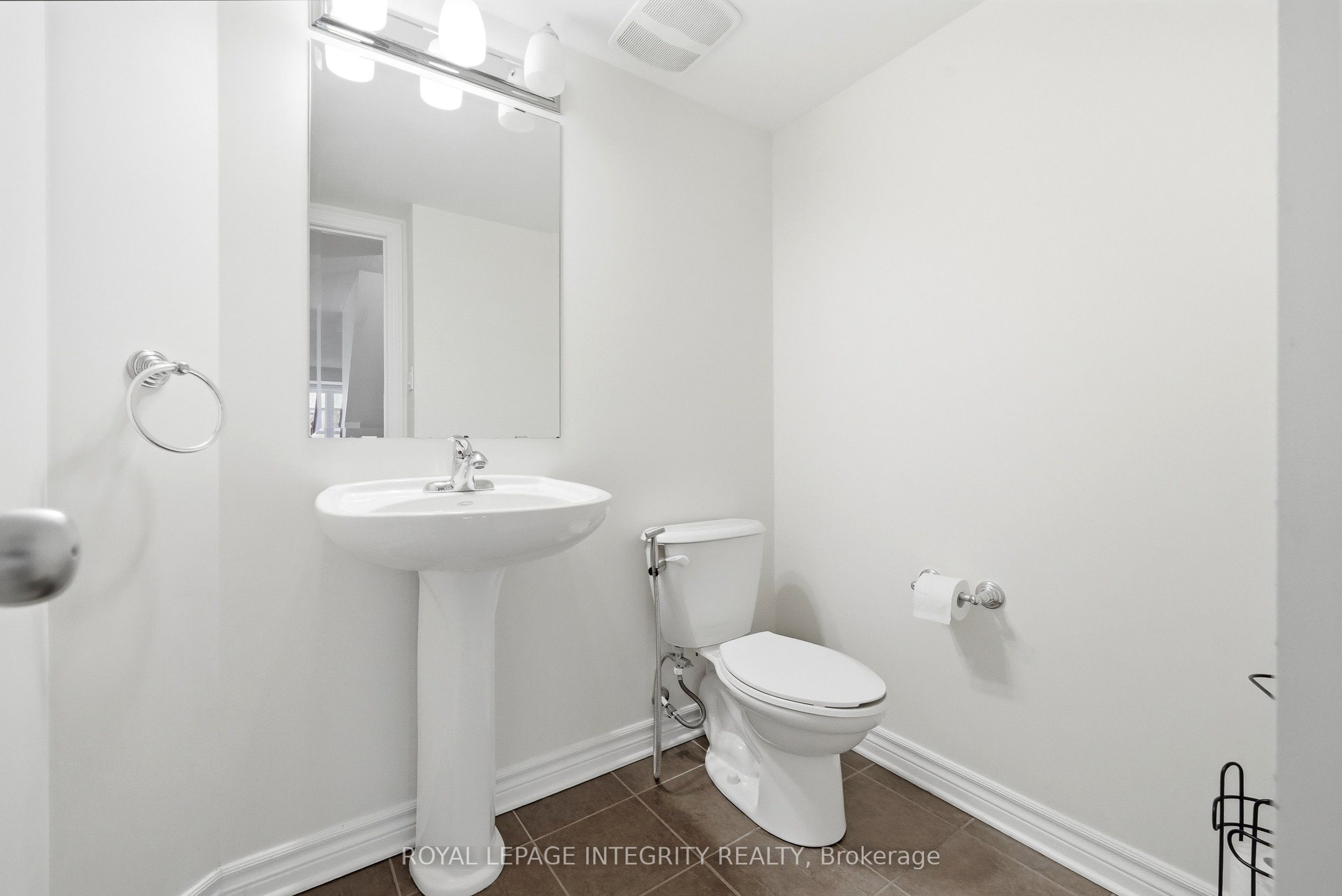 2341 Esprit Drive Property Photo 22
