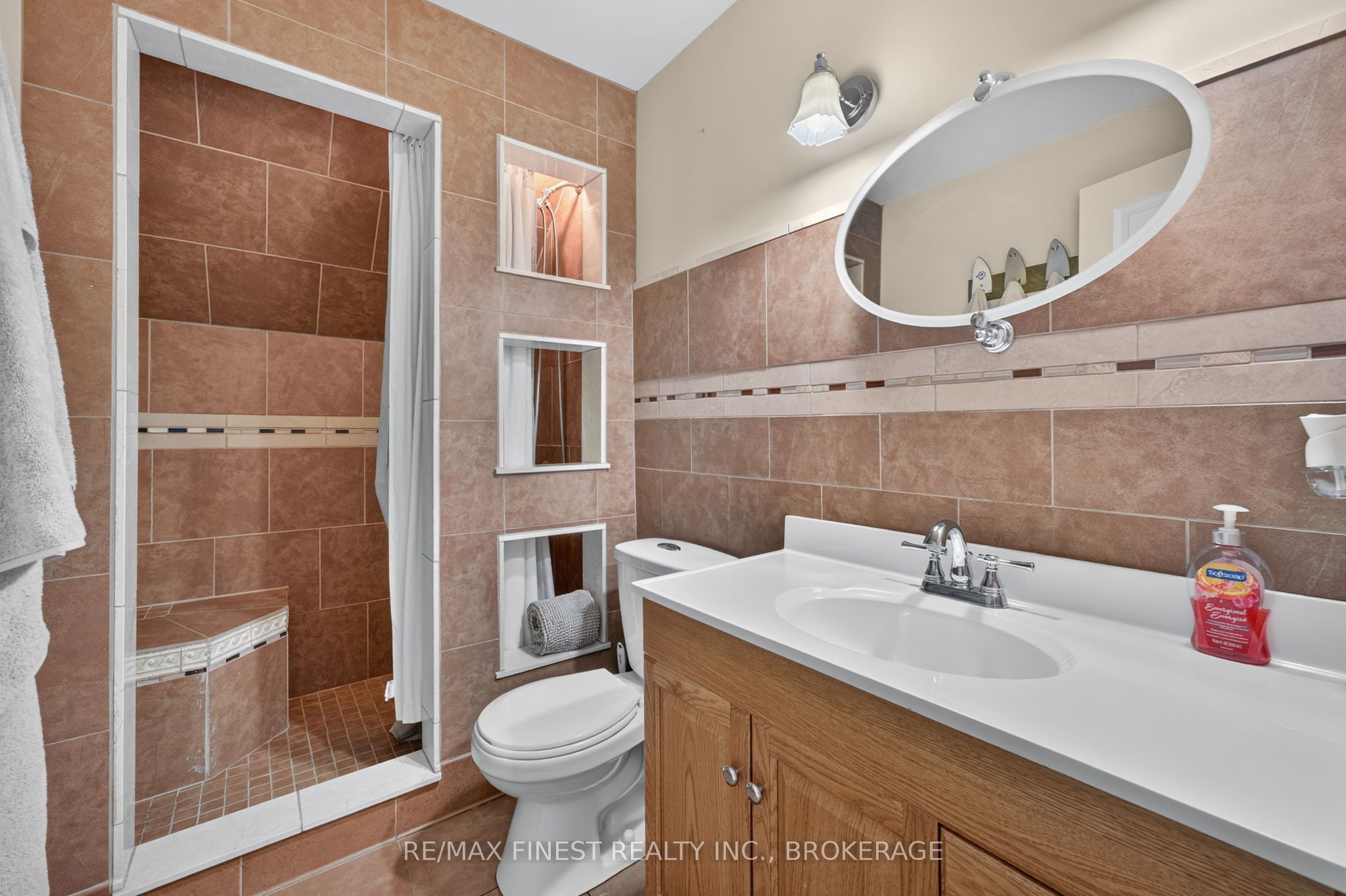 52 Main Street Property Photo 23