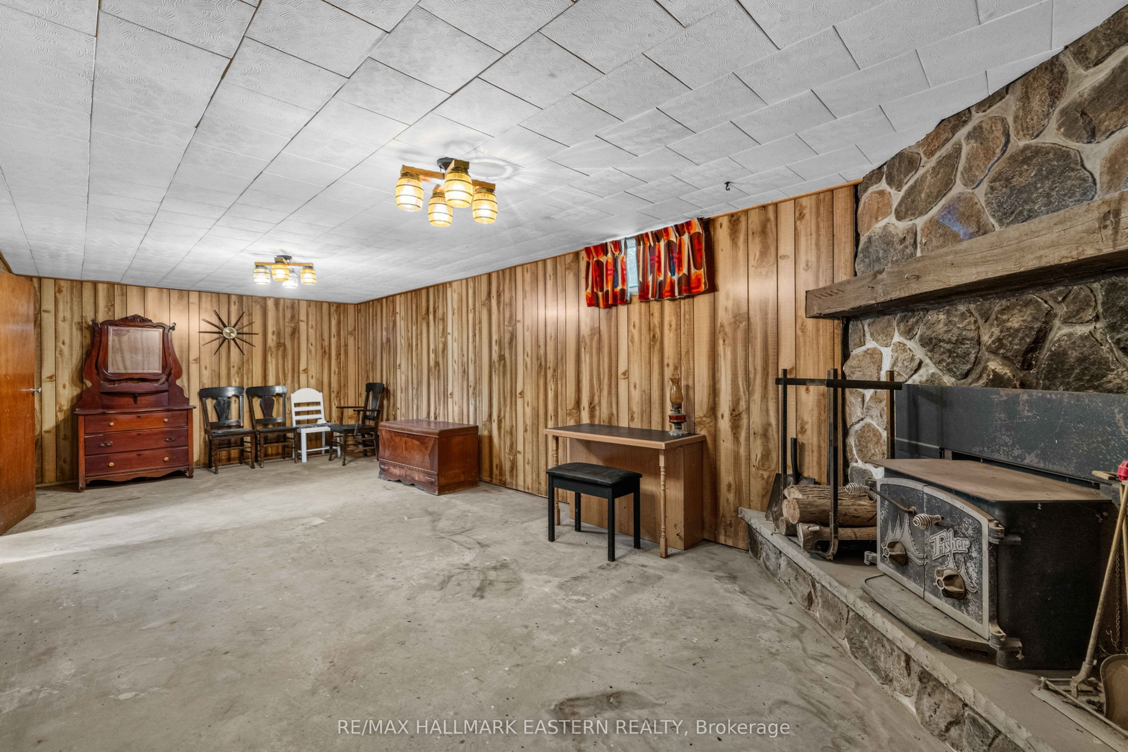 921 Robinson Road Property Photo 18