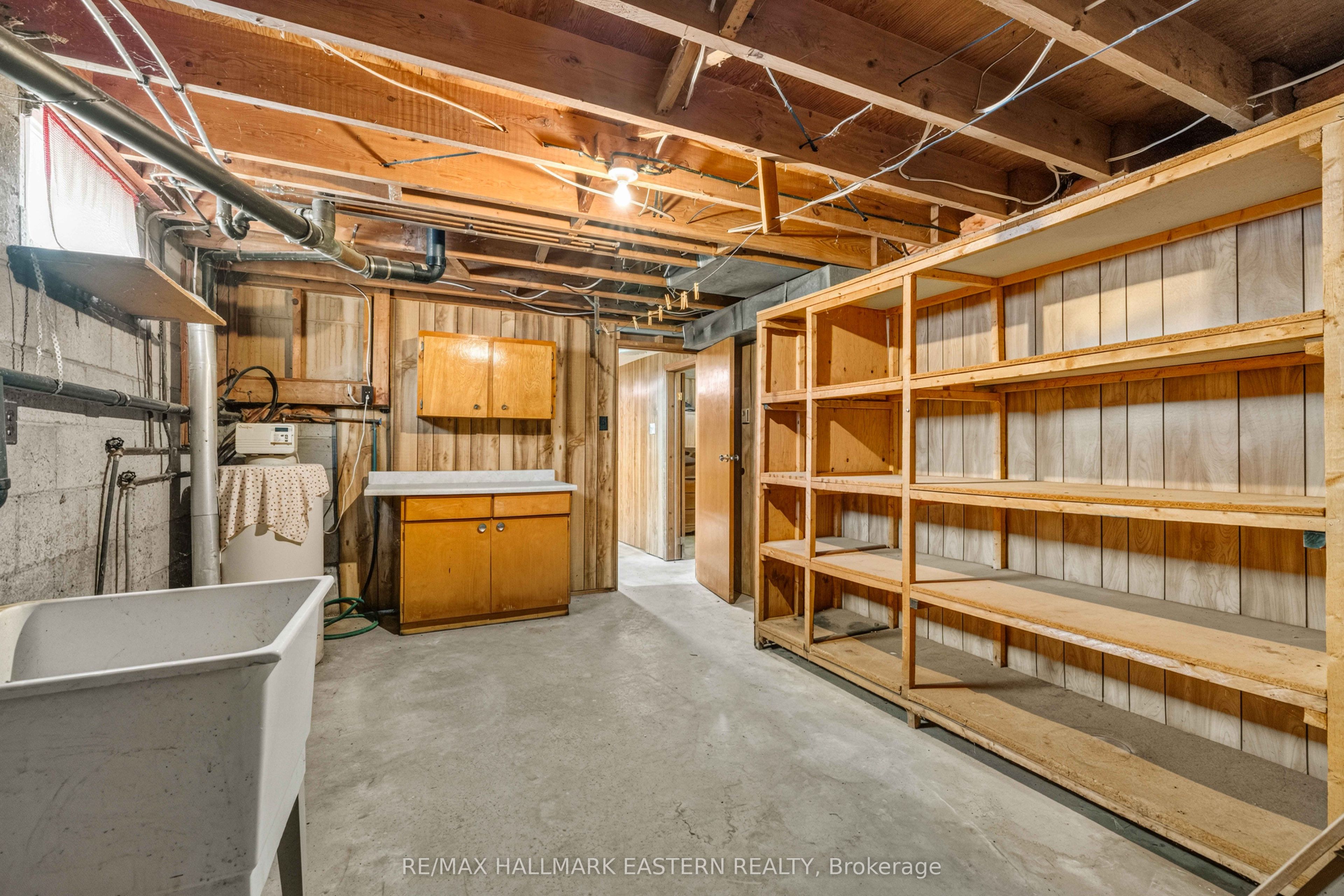 921 Robinson Road Property Photo 19
