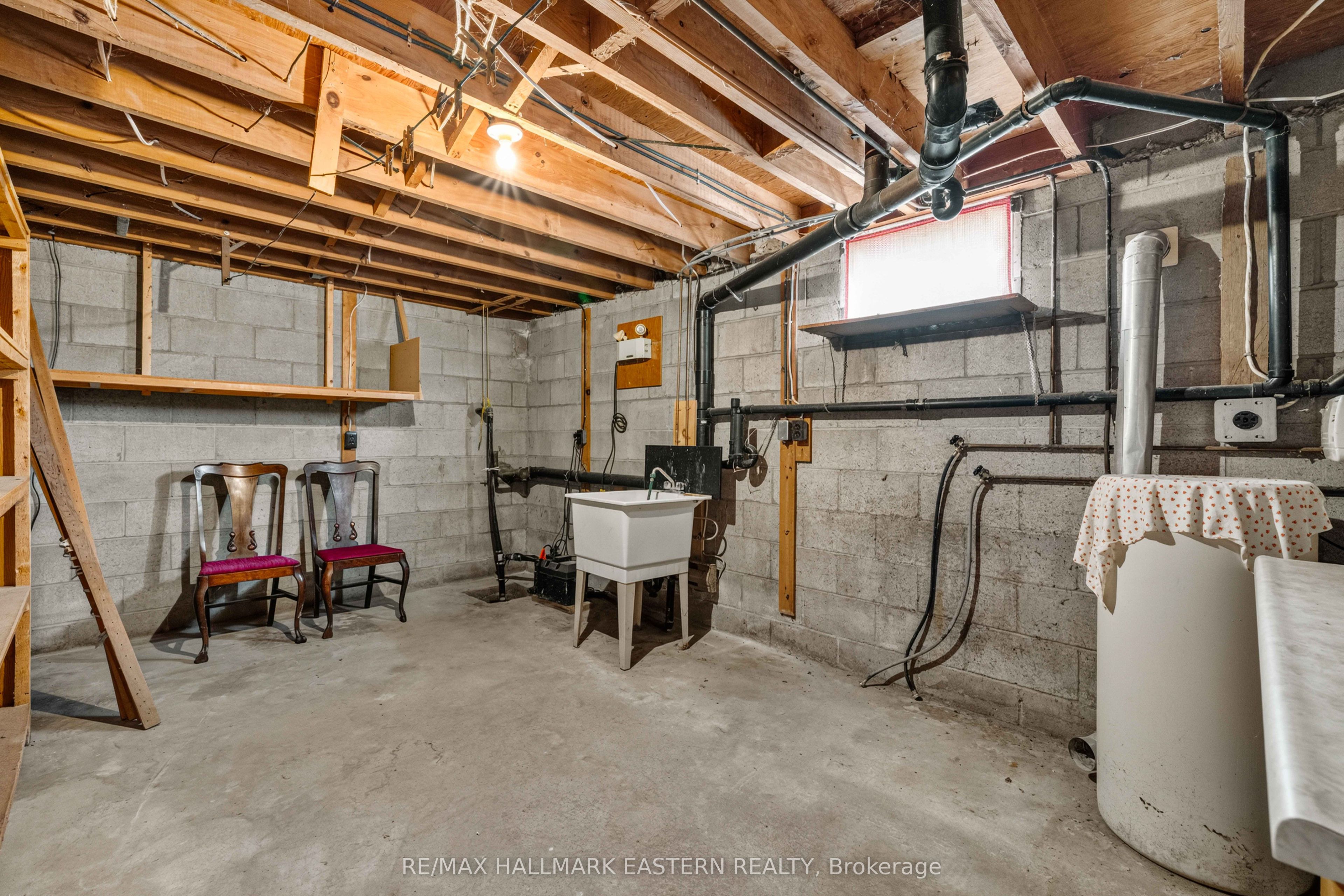 921 Robinson Road Property Photo 20