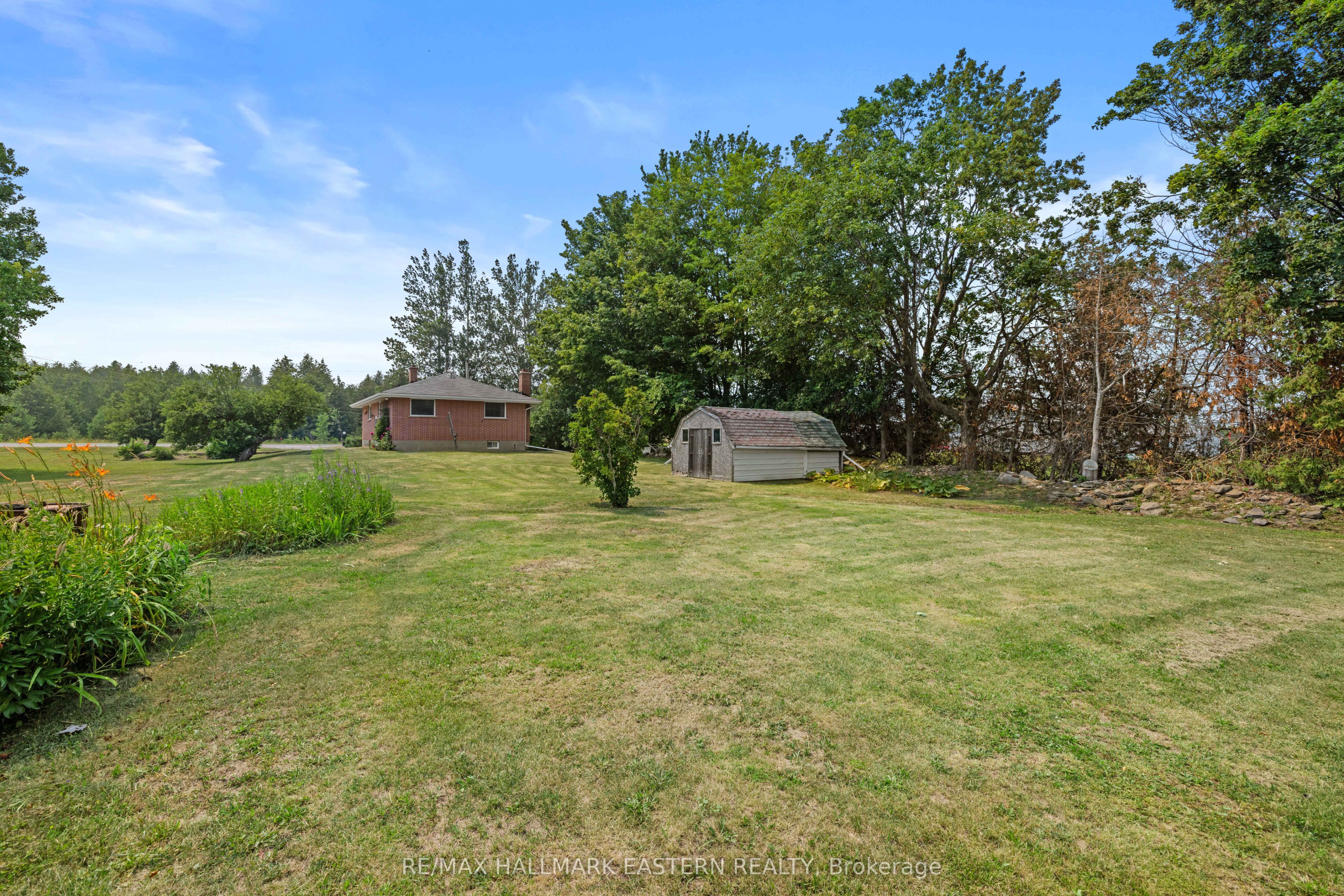 921 Robinson Road Property Photo 28