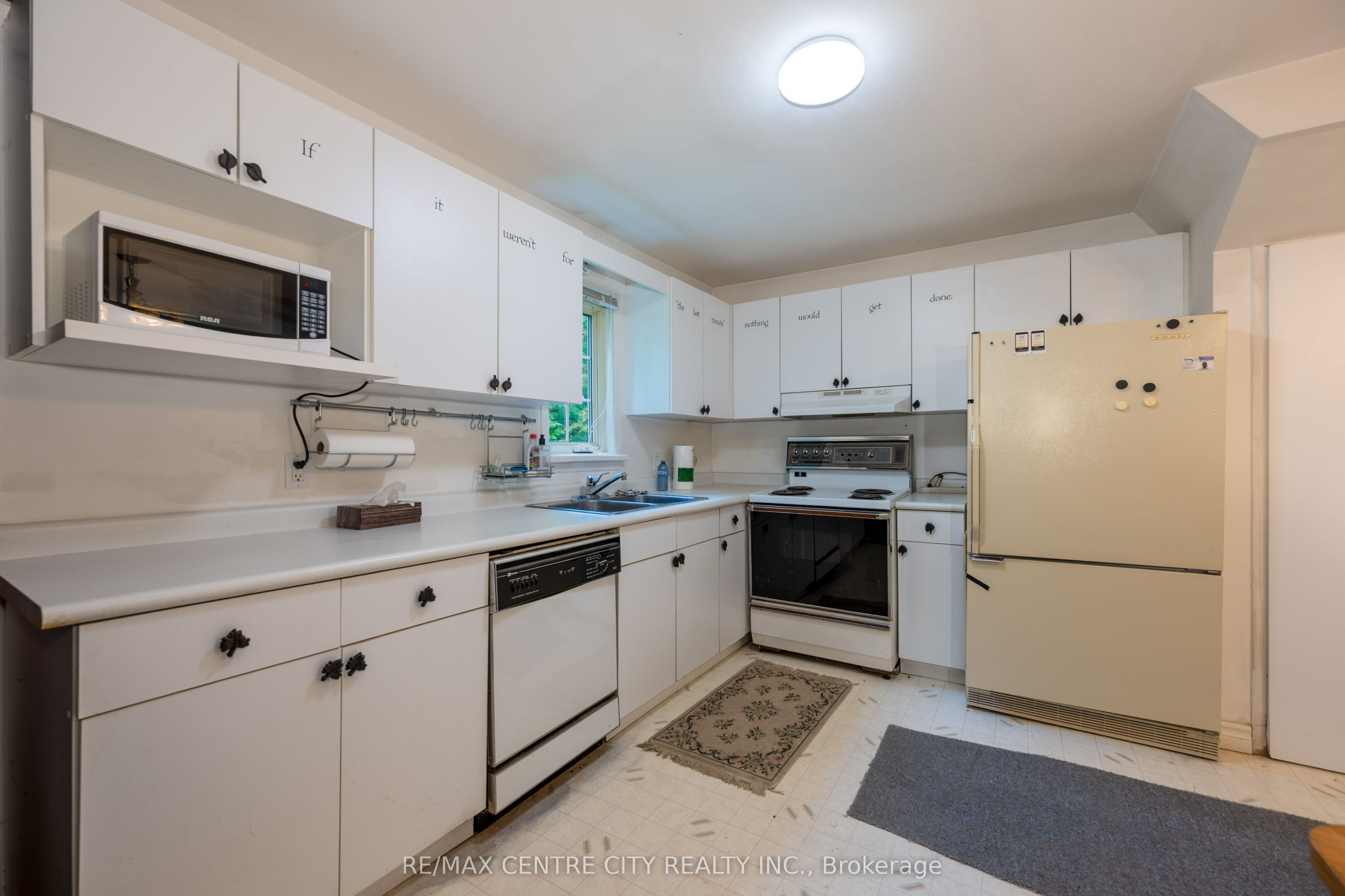 42067 Ferguson Line Property Photo 24