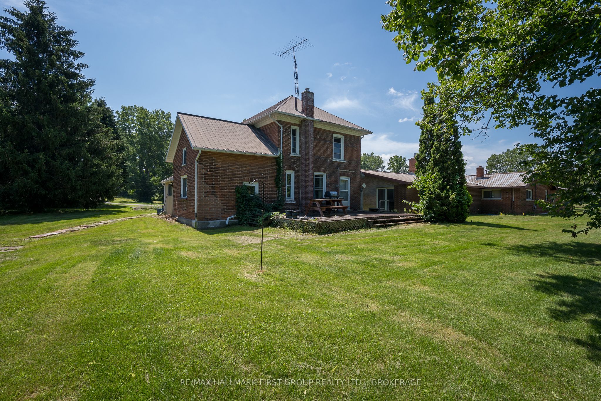 269 River Road Property Photo 7