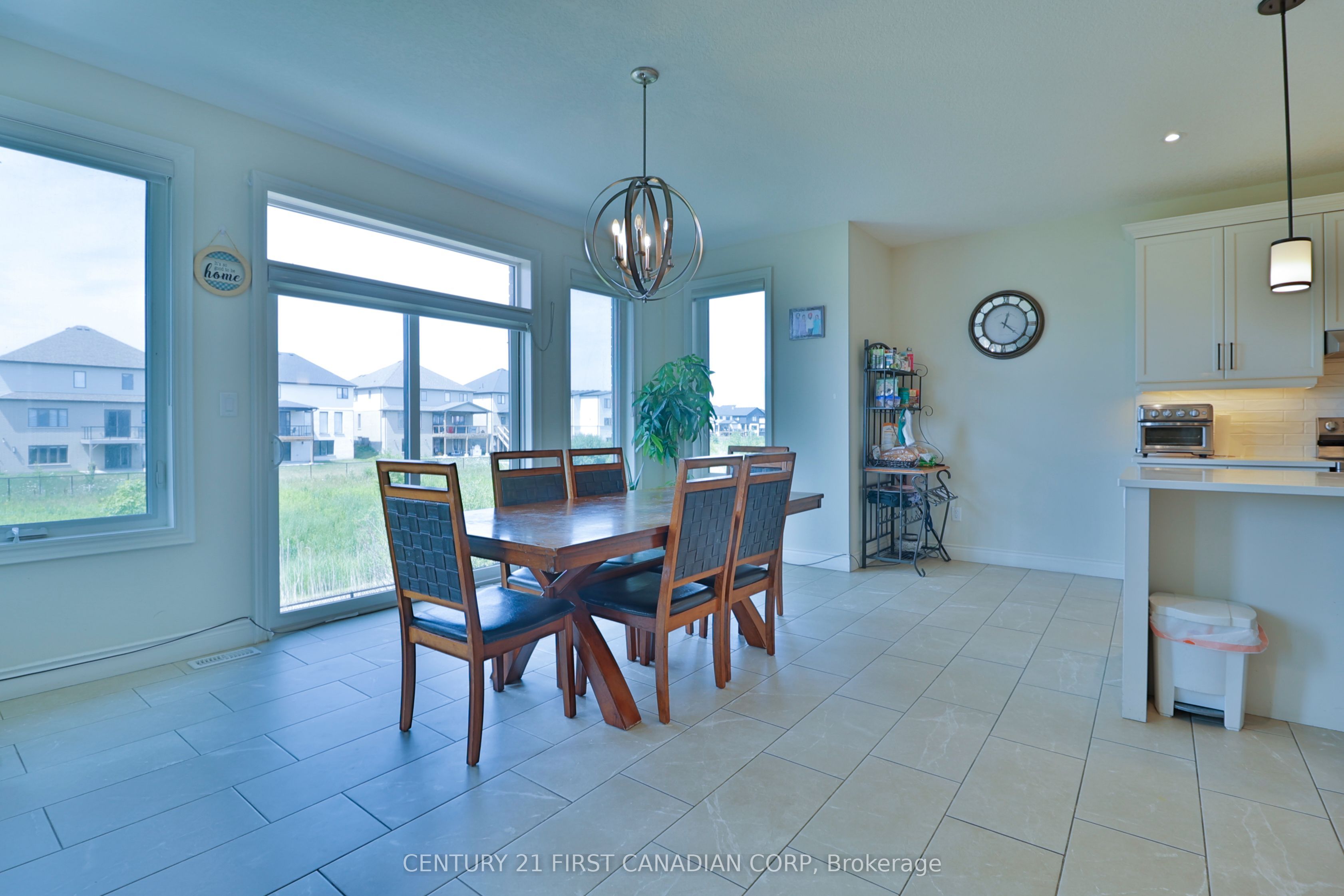 1266 Silverfox Drive Property Photo 6